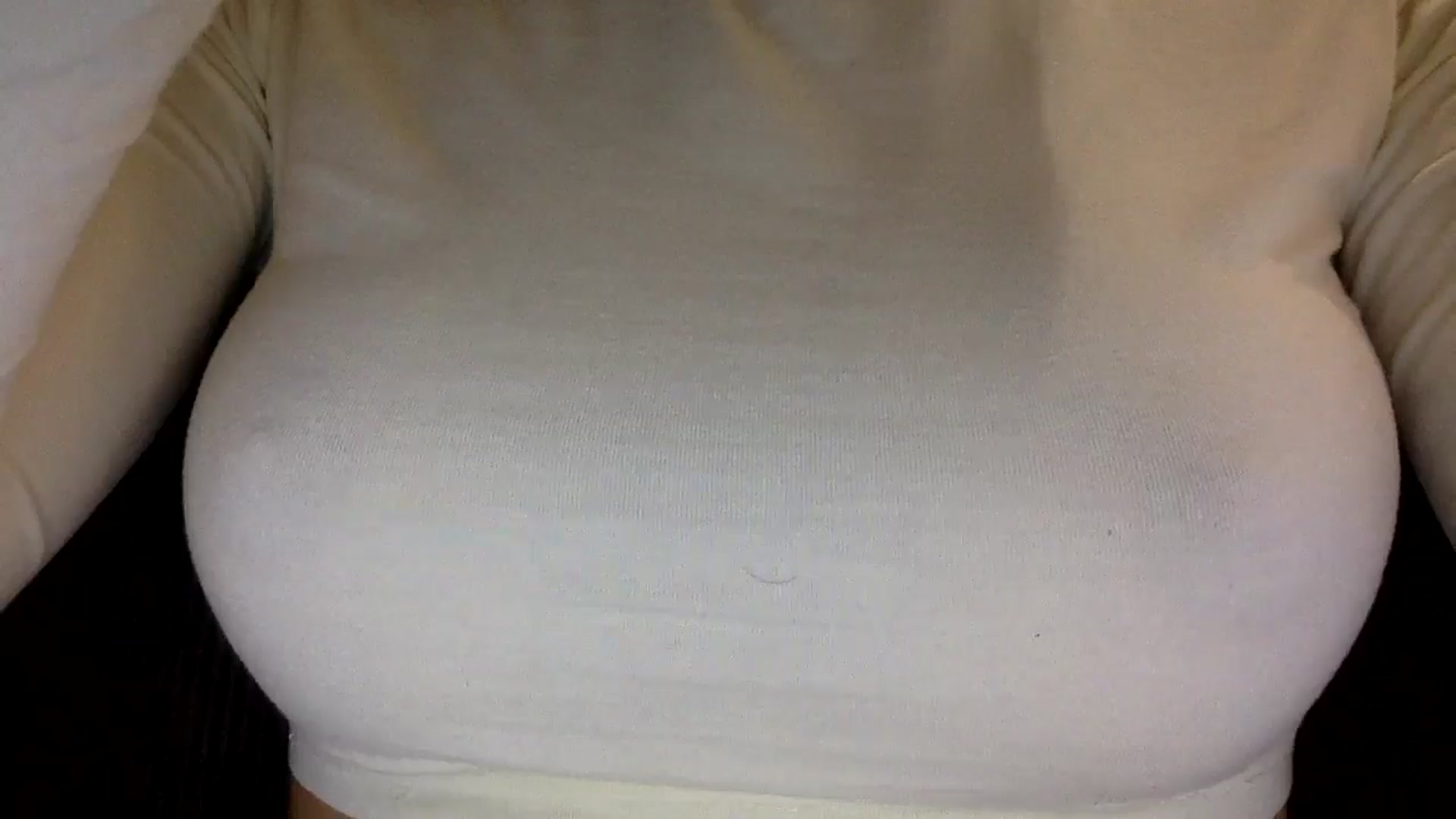 Gallery image thumbnail from EgoisticKitty's myfreecams stream on, 12/04/2024, 09:01 image 12 of 20