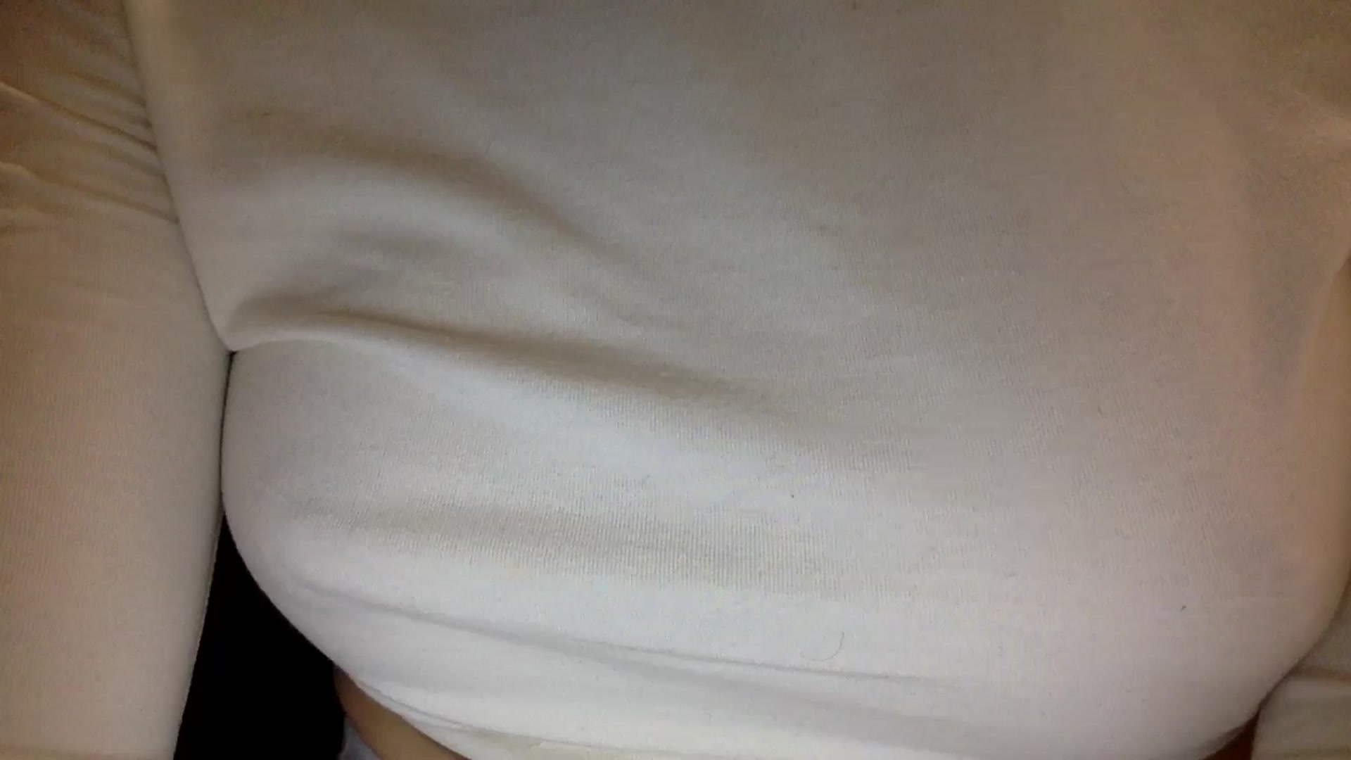 Gallery image thumbnail from EgoisticKitty's myfreecams stream on, 12/04/2024, 09:37 image 14 of 20