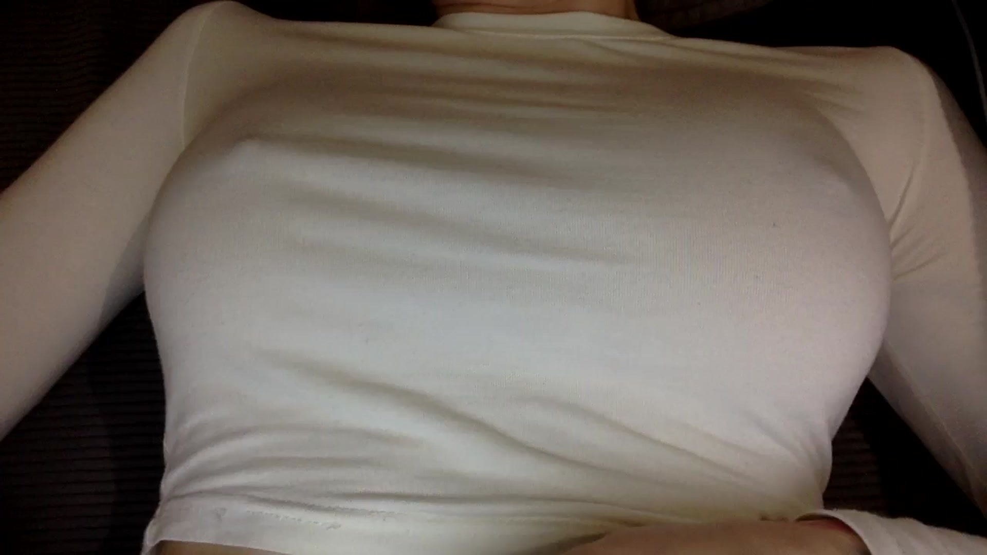 Gallery image thumbnail from EgoisticKitty's myfreecams stream on, 12/04/2024, 10:06 image 9 of 20
