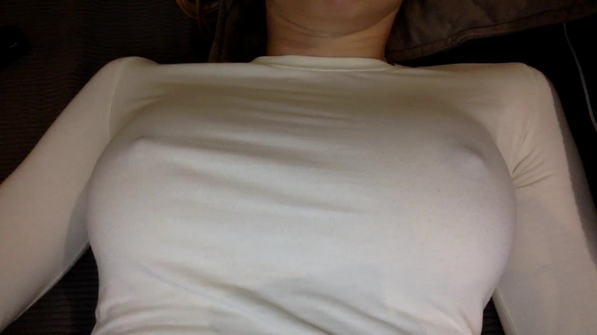 Gallery image thumbnail from EgoisticKitty's myfreecams stream on, 12/04/2024, 10:06 image 2 of 20