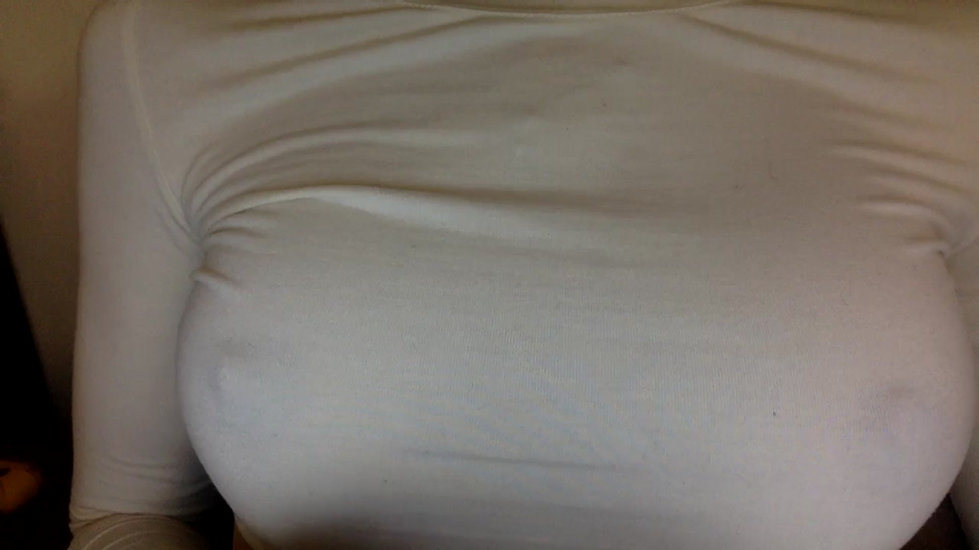Gallery image thumbnail from EgoisticKitty's myfreecams stream on, 12/04/2024, 11:19 image 18 of 20