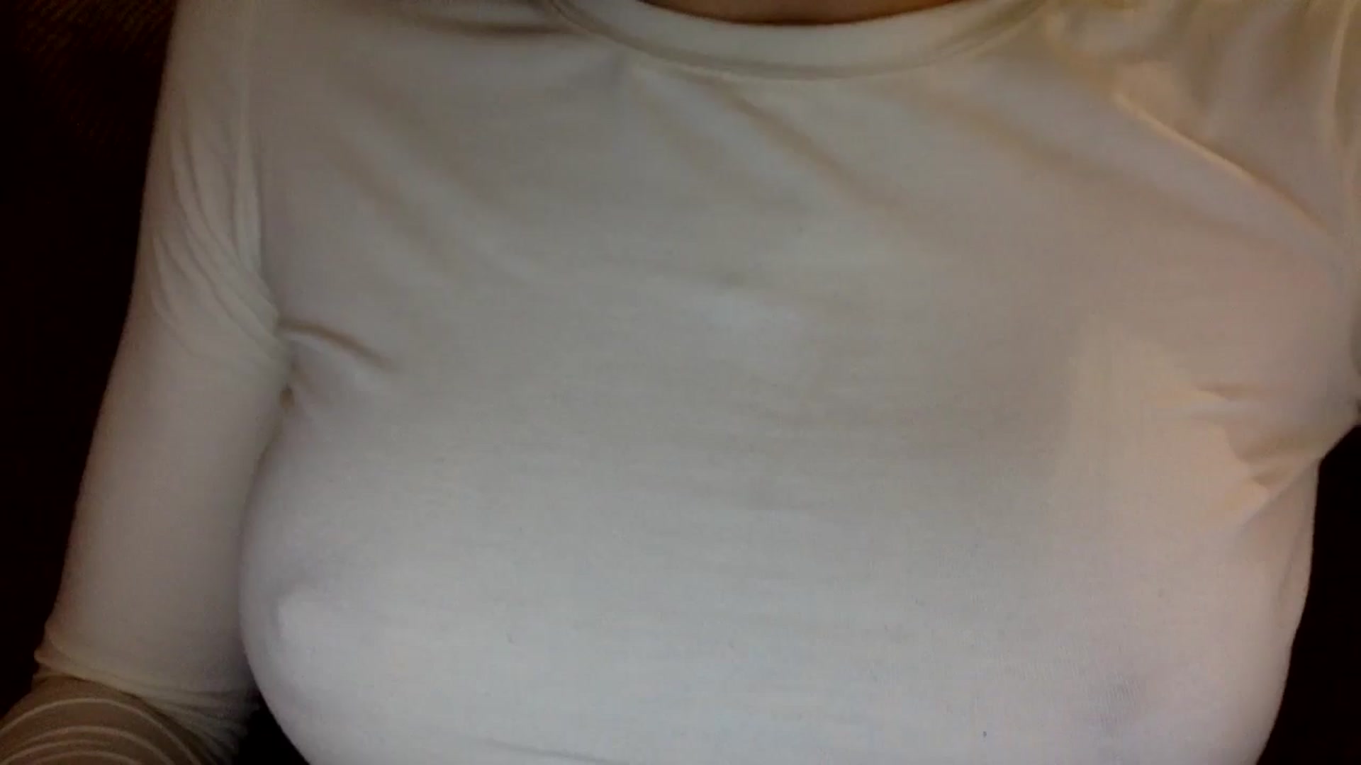 Gallery image thumbnail from EgoisticKitty's myfreecams stream on, 12/04/2024, 13:33 image 8 of 20