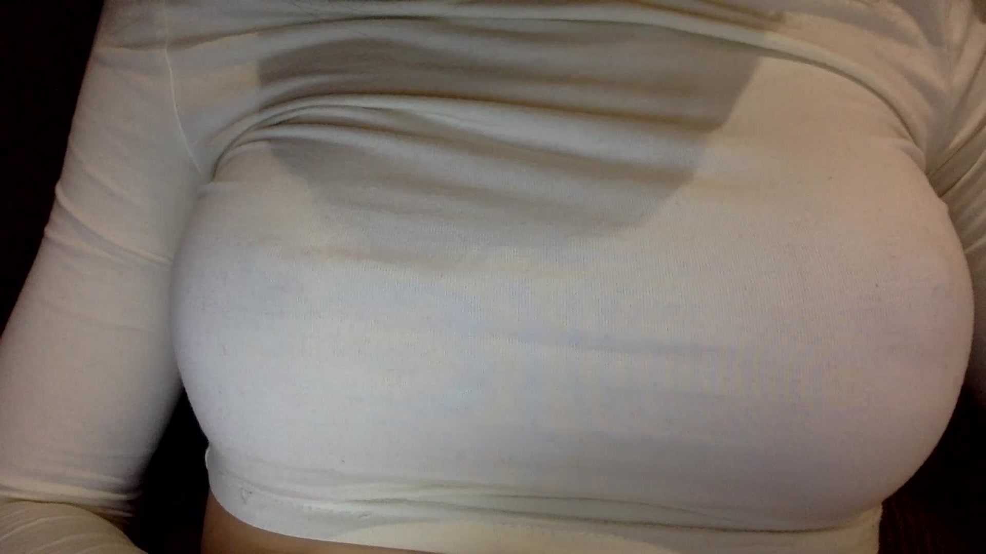 Gallery image thumbnail from EgoisticKitty's myfreecams stream on, 12/04/2024, 14:17 image 11 of 20
