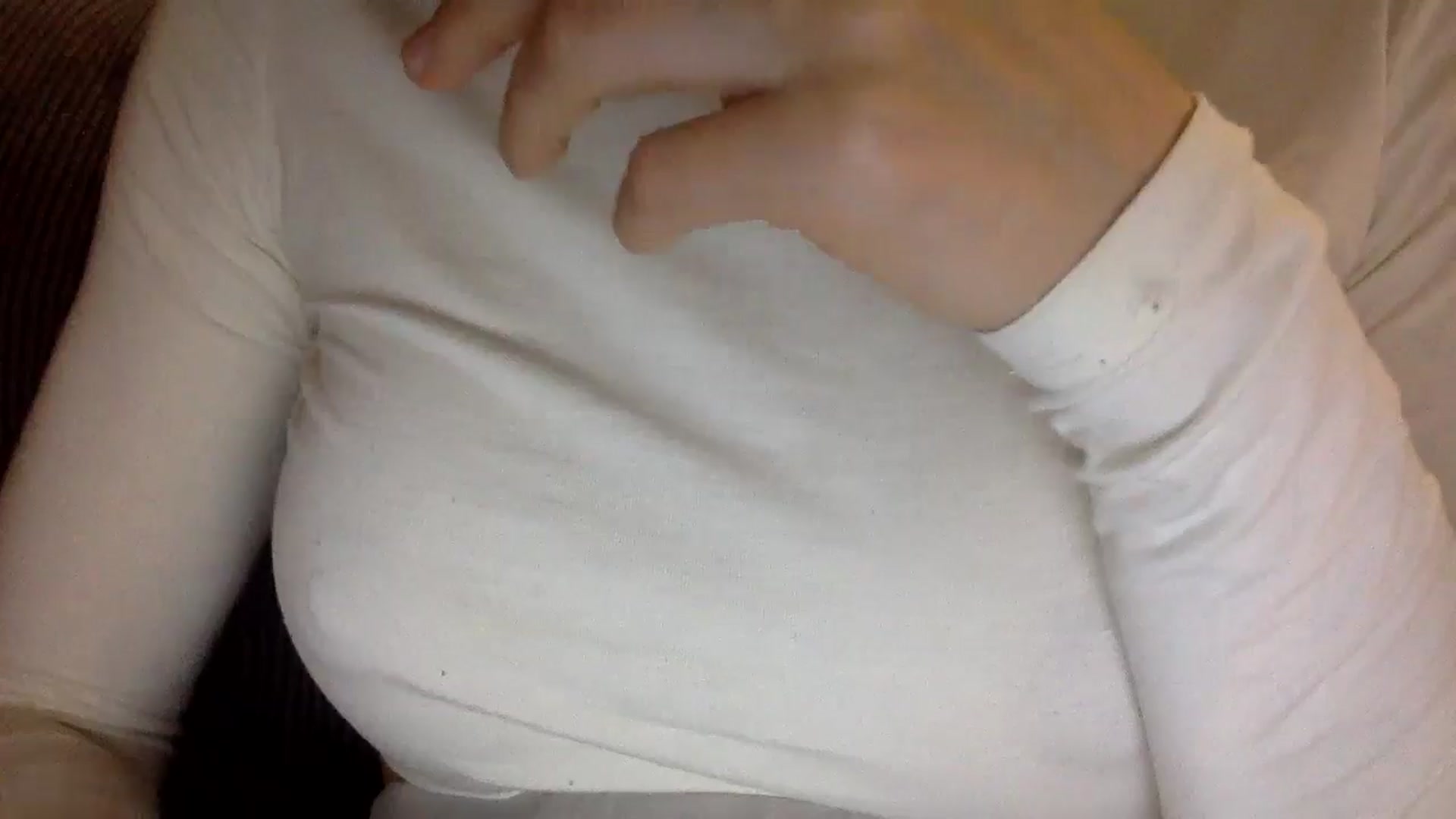 Gallery image thumbnail from EgoisticKitty's myfreecams stream on, 12/04/2024, 14:37 image 17 of 20