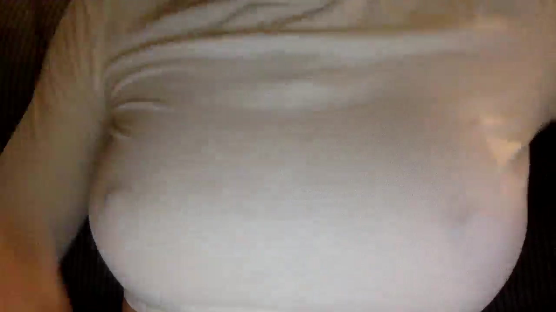 Gallery image thumbnail from EgoisticKitty's myfreecams stream on, 12/04/2024, 15:07 image 14 of 20
