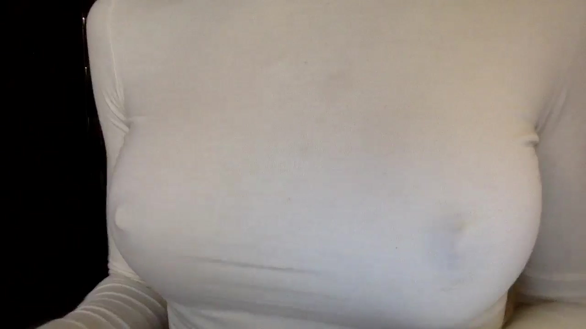 Gallery image thumbnail from EgoisticKitty's myfreecams stream on, 12/05/2024, 09:08 image 16 of 20