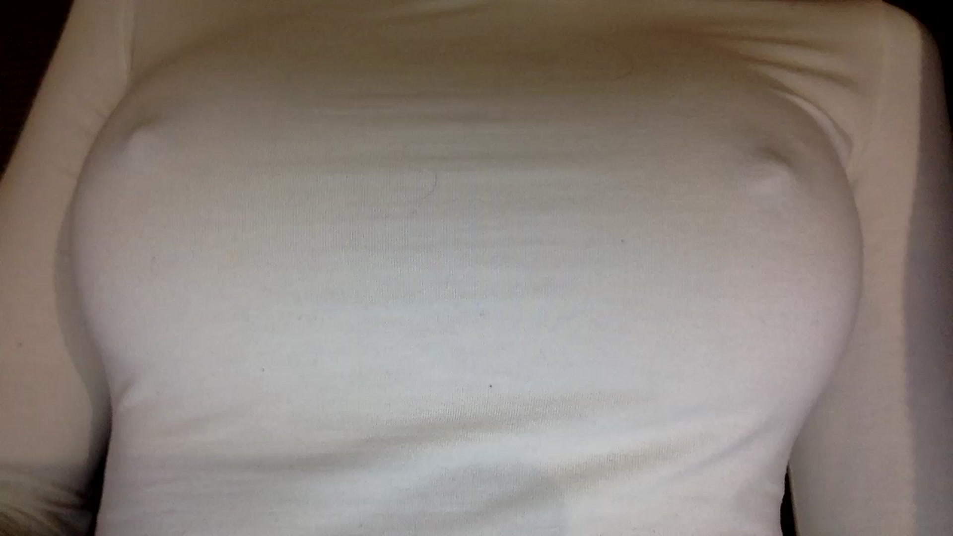 Gallery image thumbnail from EgoisticKitty's myfreecams stream on, 12/08/2024, 14:59 image 17 of 20