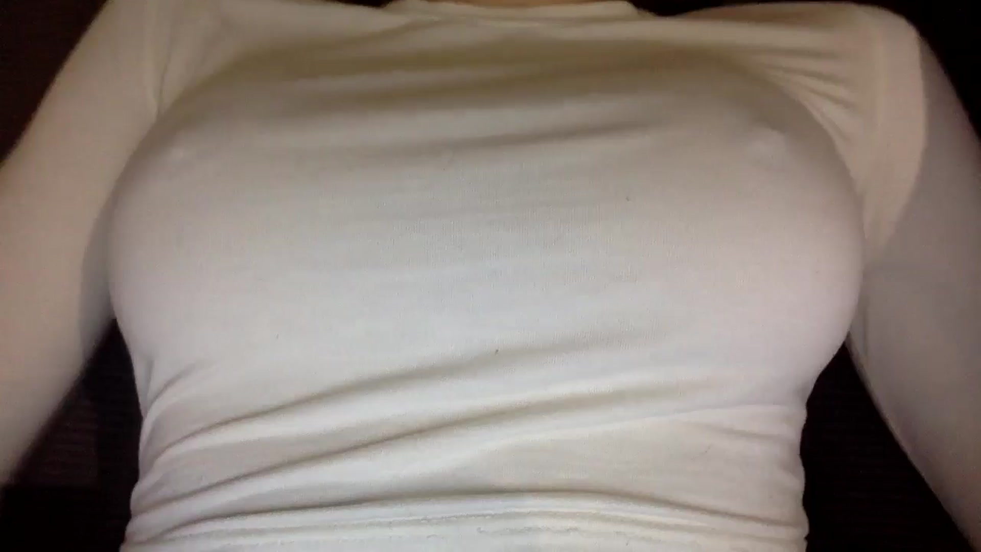 Gallery image thumbnail from EgoisticKitty's myfreecams stream on, 12/08/2024, 14:59 image 4 of 20