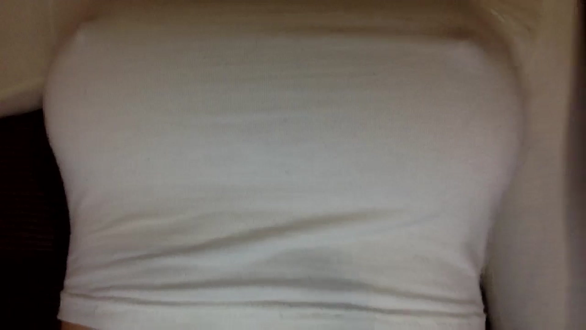 Gallery image thumbnail from EgoisticKitty's myfreecams stream on, 12/08/2024, 14:59 image 9 of 20