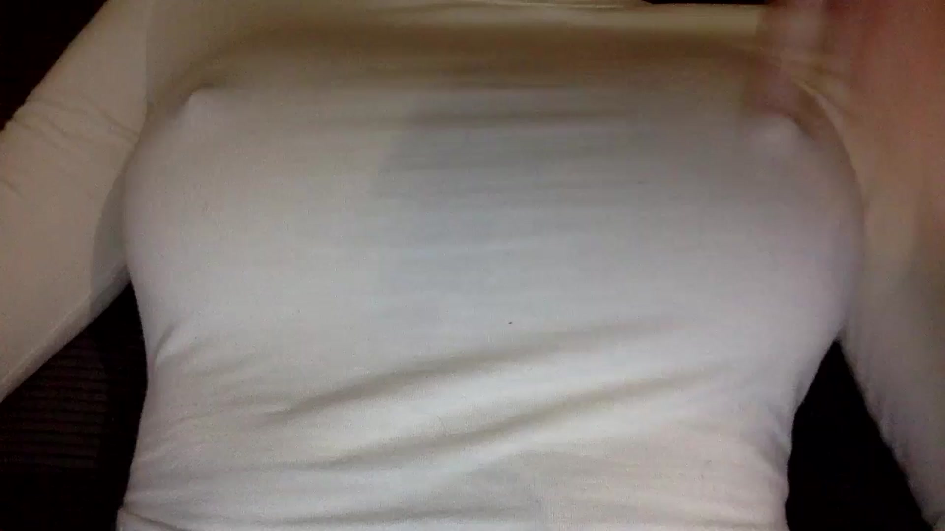 Gallery image thumbnail from EgoisticKitty's myfreecams stream on, 12/08/2024, 14:59 image 15 of 20