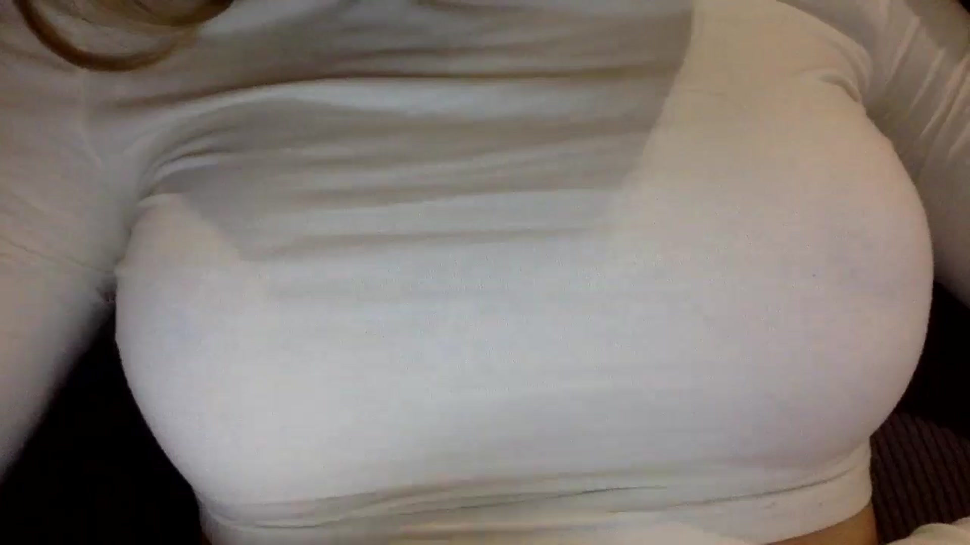 Gallery image thumbnail from EgoisticKitty's myfreecams stream on, 12/08/2024, 17:15 image 13 of 20