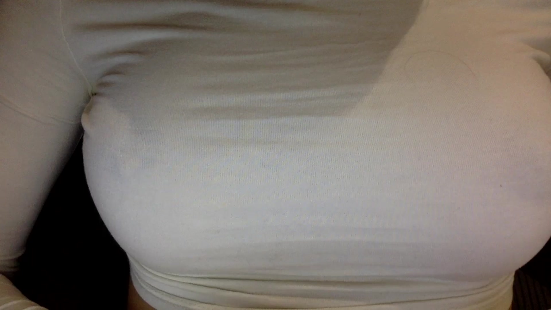 Gallery image thumbnail from EgoisticKitty's myfreecams stream on, 12/08/2024, 17:15 image 3 of 20