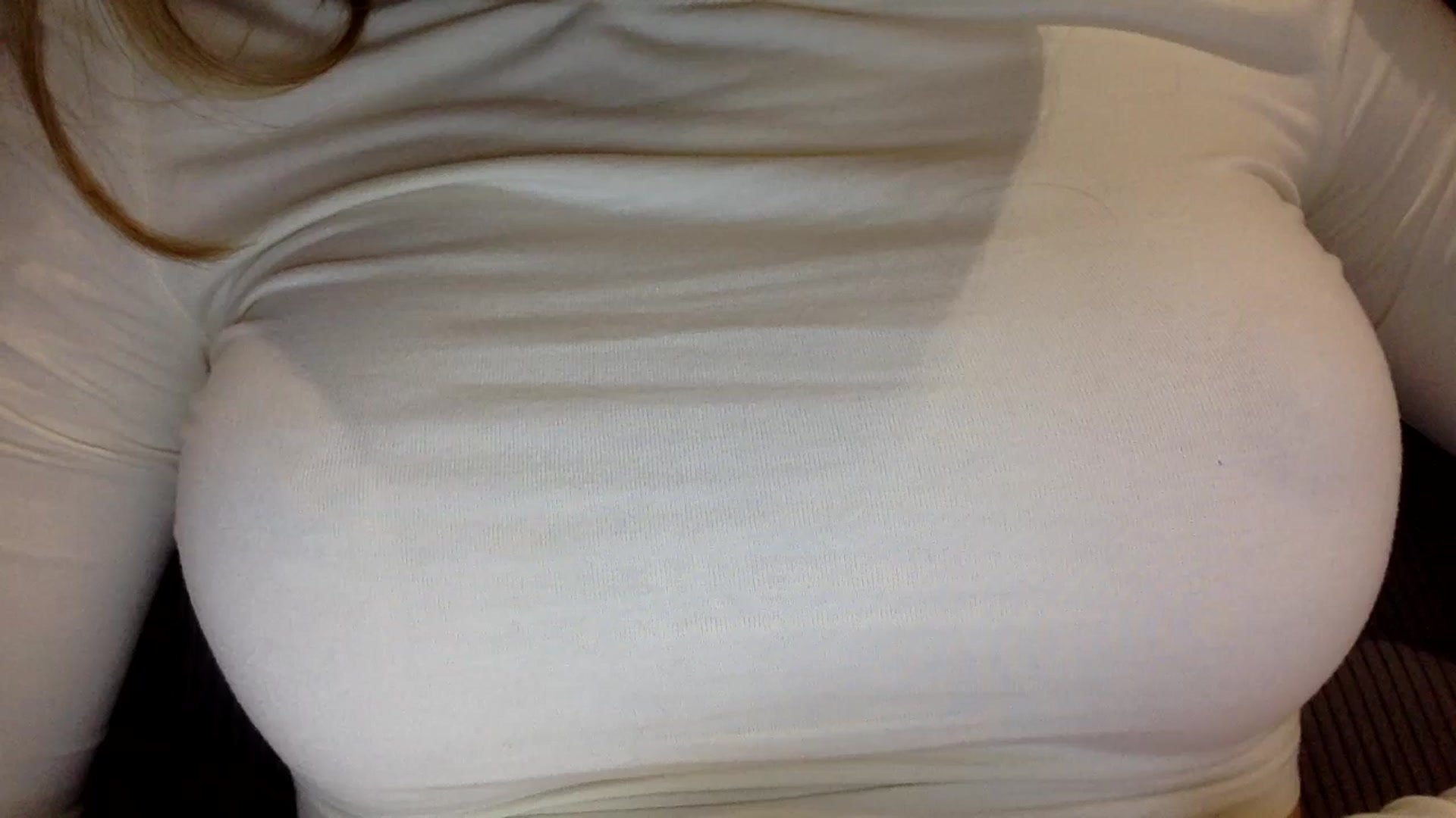 Gallery image thumbnail from EgoisticKitty's myfreecams stream on, 12/08/2024, 17:15 image 17 of 20