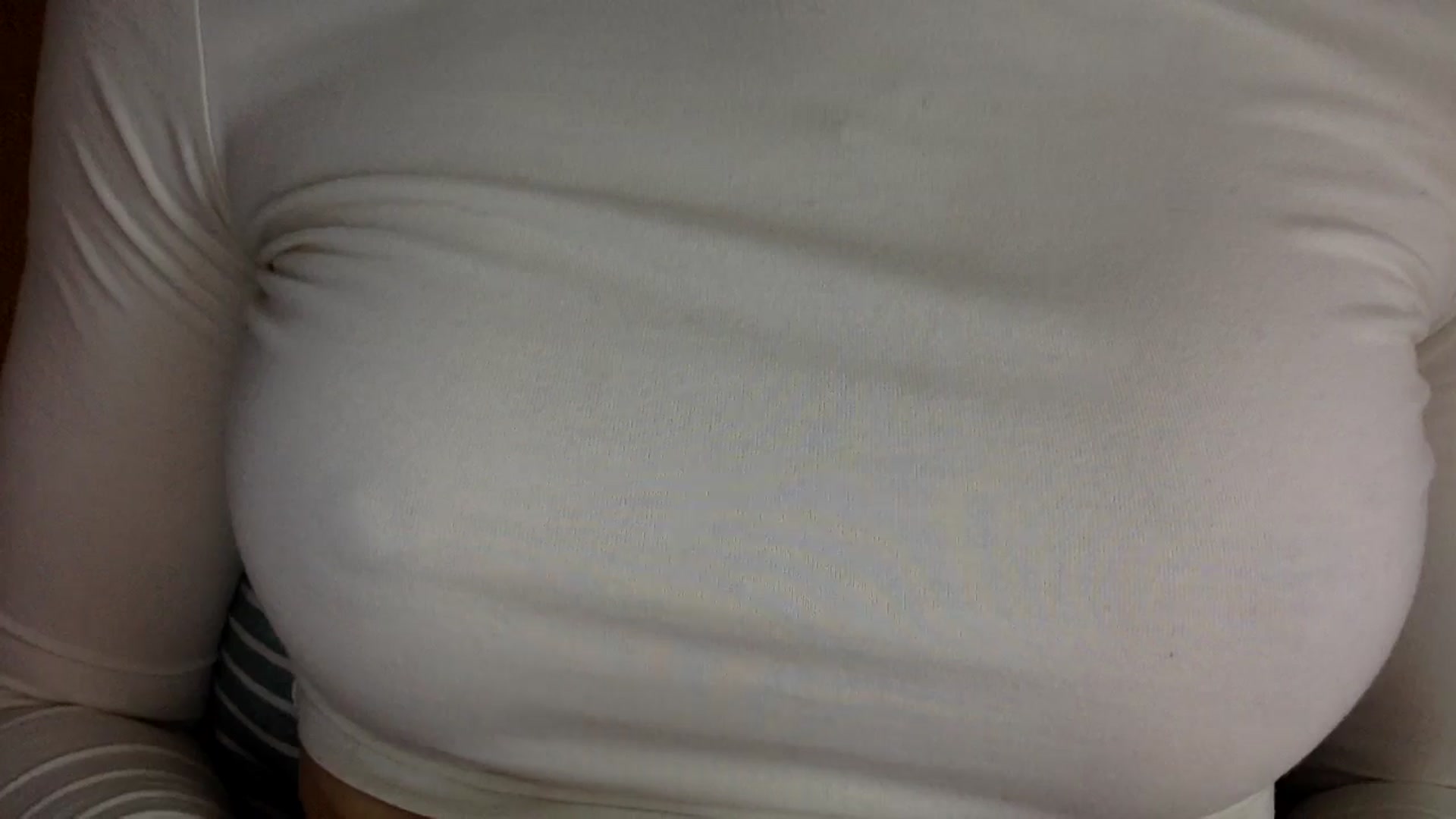 Gallery image thumbnail from EgoisticKitty's myfreecams stream on, 12/19/2024, 11:05 image 12 of 20