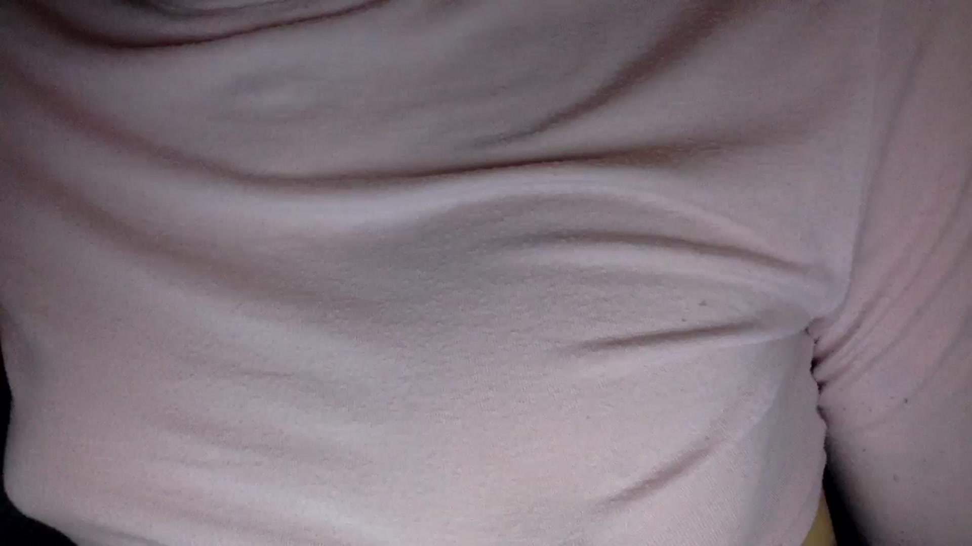 Gallery image thumbnail from EgoisticKitty's myfreecams stream on, 12/21/2024, 08:35 image 7 of 20