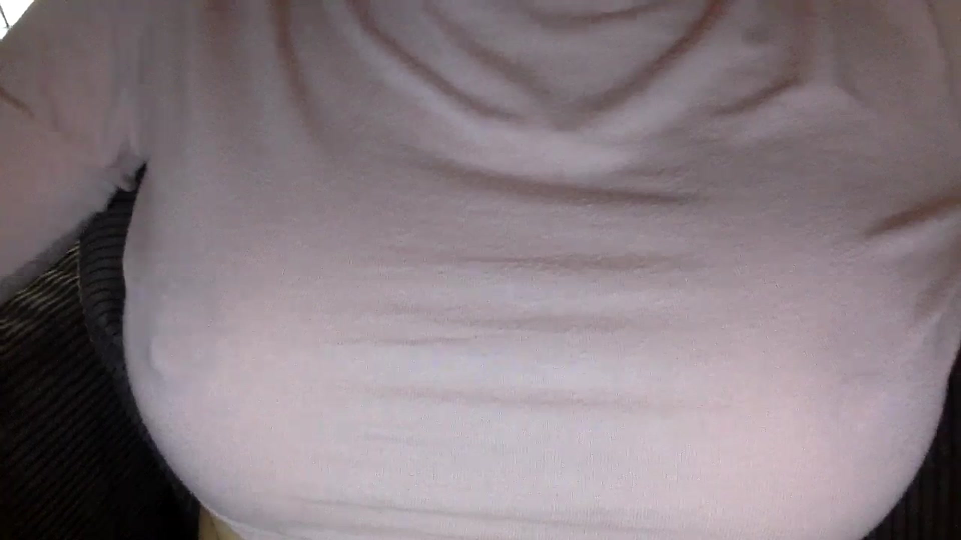 Gallery image thumbnail from EgoisticKitty's myfreecams stream on, 12/21/2024, 08:35 image 20 of 20