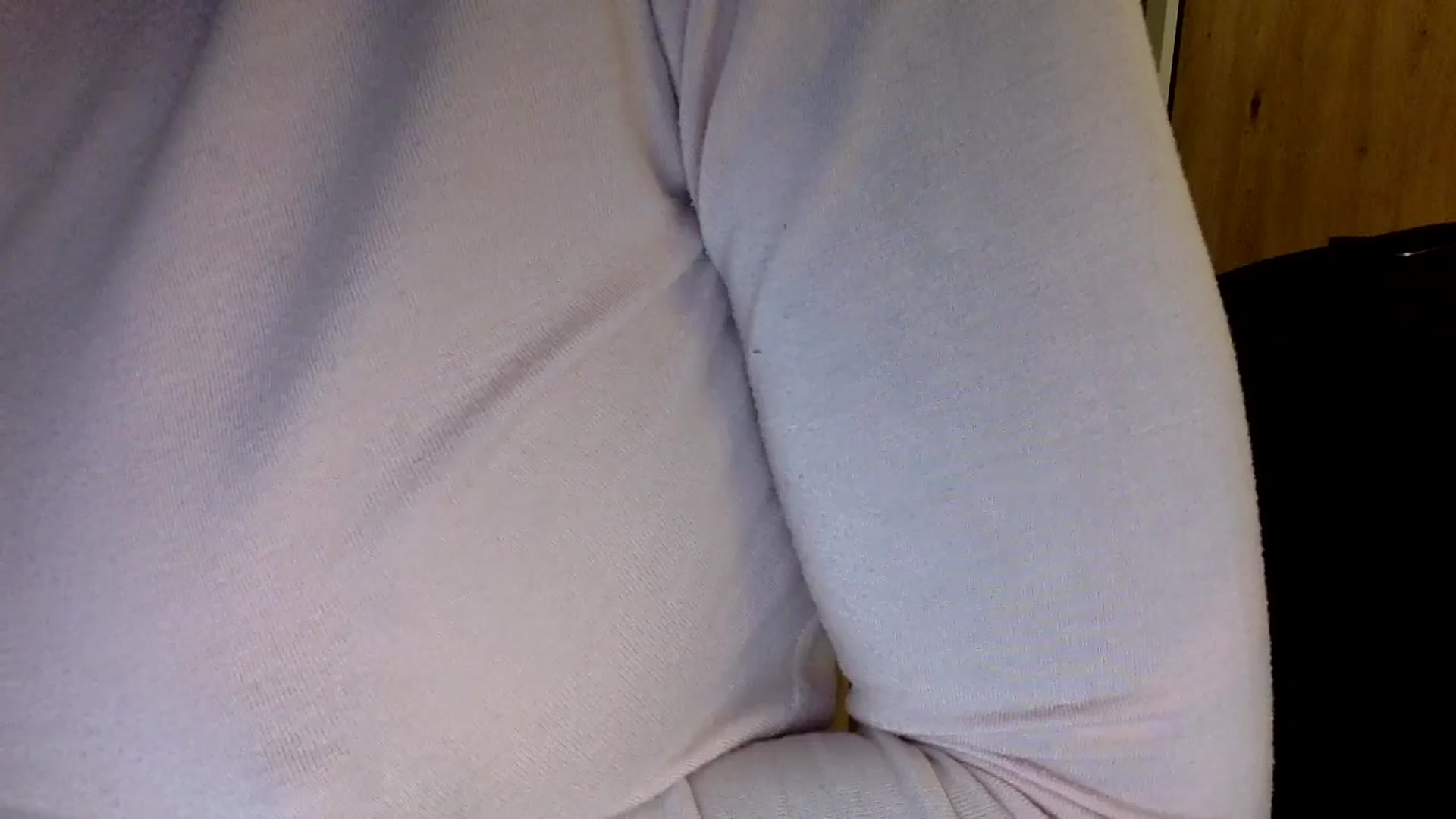 Gallery image thumbnail from EgoisticKitty's myfreecams stream on, 12/21/2024, 10:15 image 19 of 20