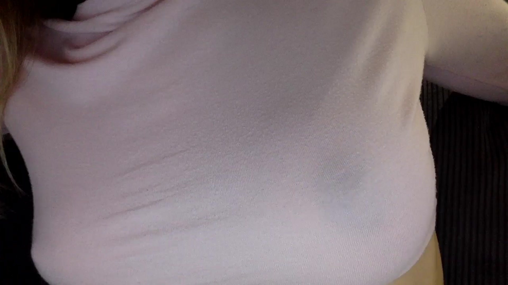 Gallery image thumbnail from EgoisticKitty's myfreecams stream on, 12/21/2024, 12:55 image 5 of 20