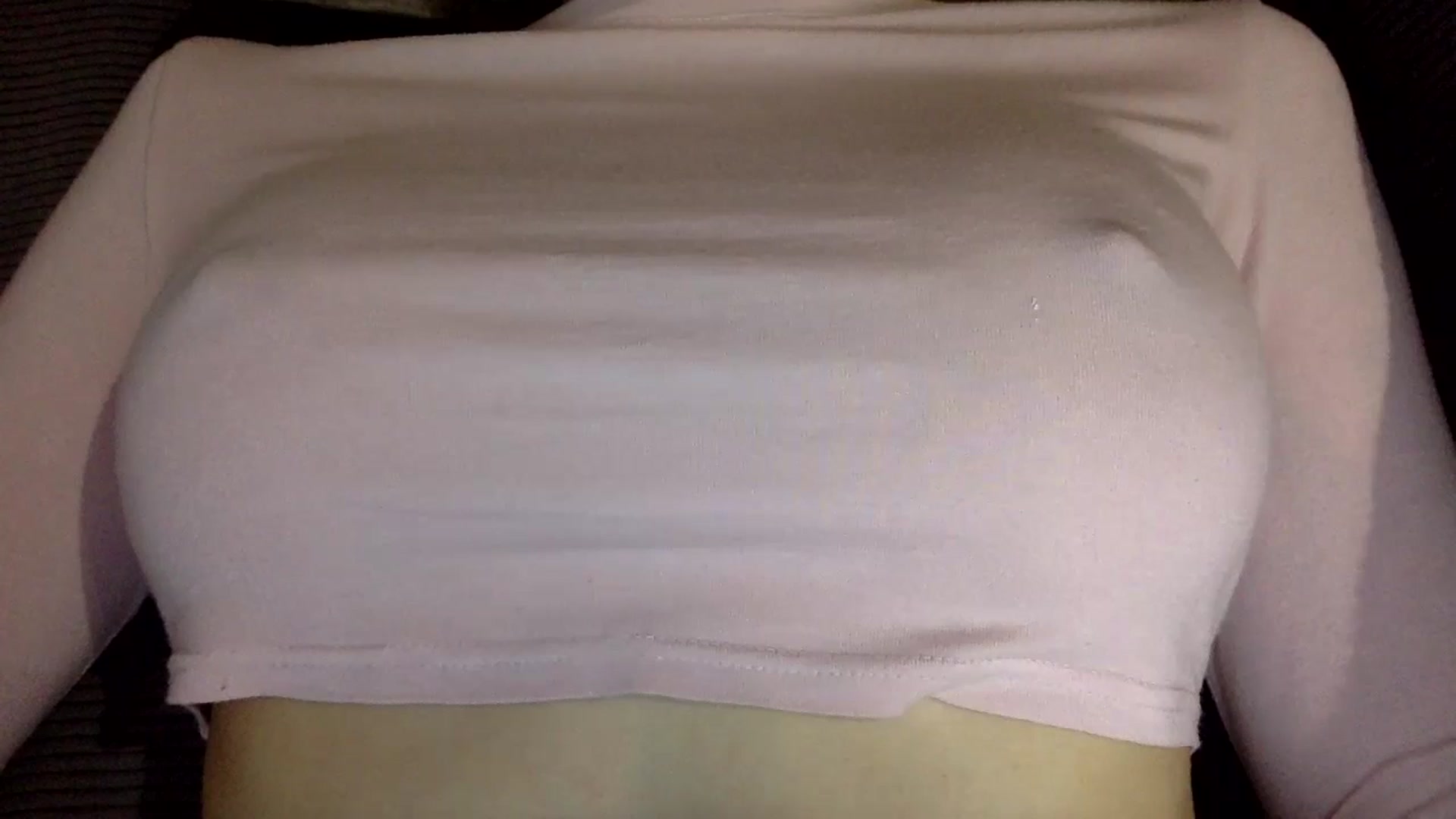 Gallery image thumbnail from EgoisticKitty's myfreecams stream on, 12/22/2024, 12:21 image 18 of 20