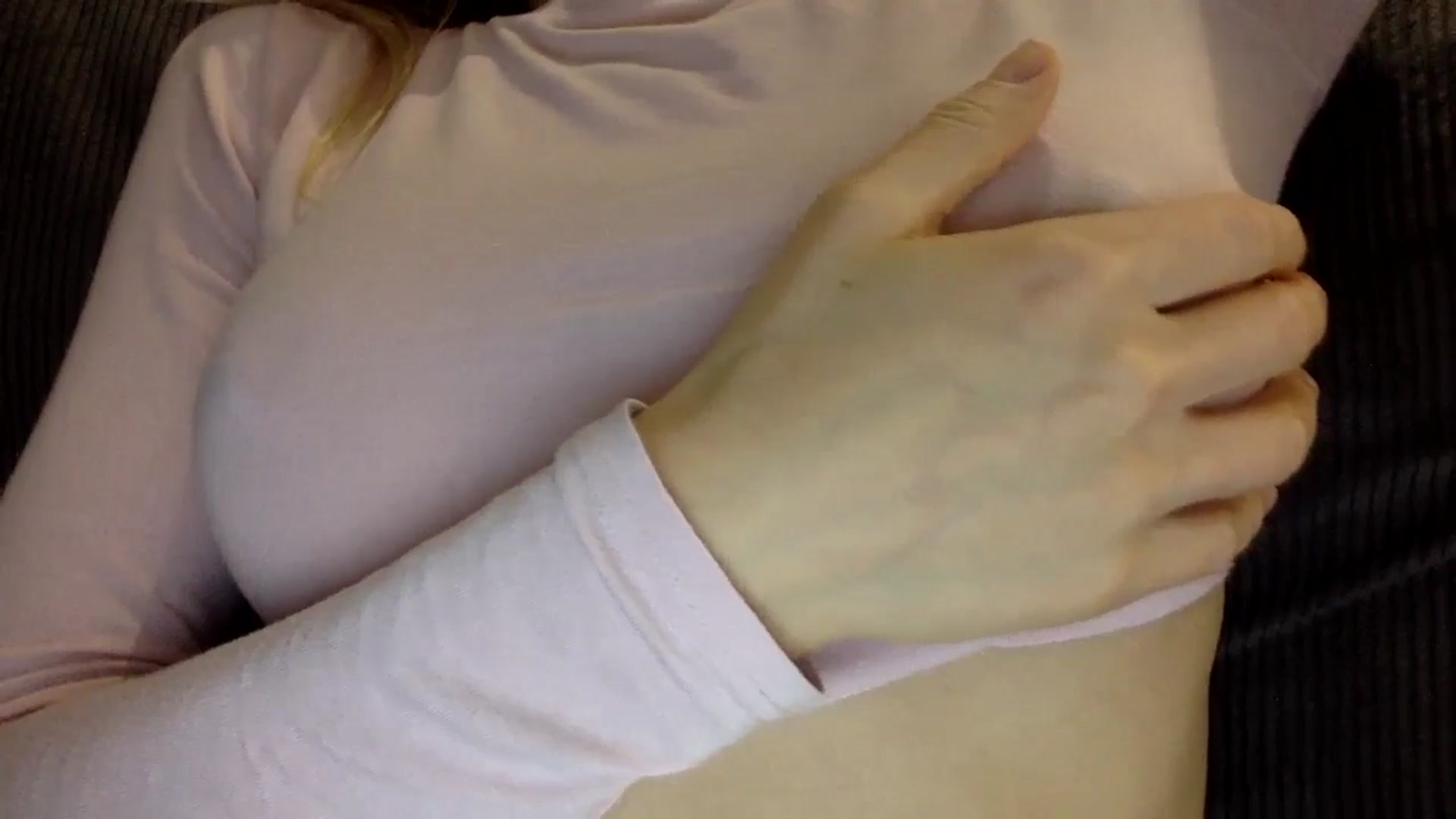 Gallery image thumbnail from EgoisticKitty's myfreecams stream on, 12/22/2024, 12:42 image 14 of 20
