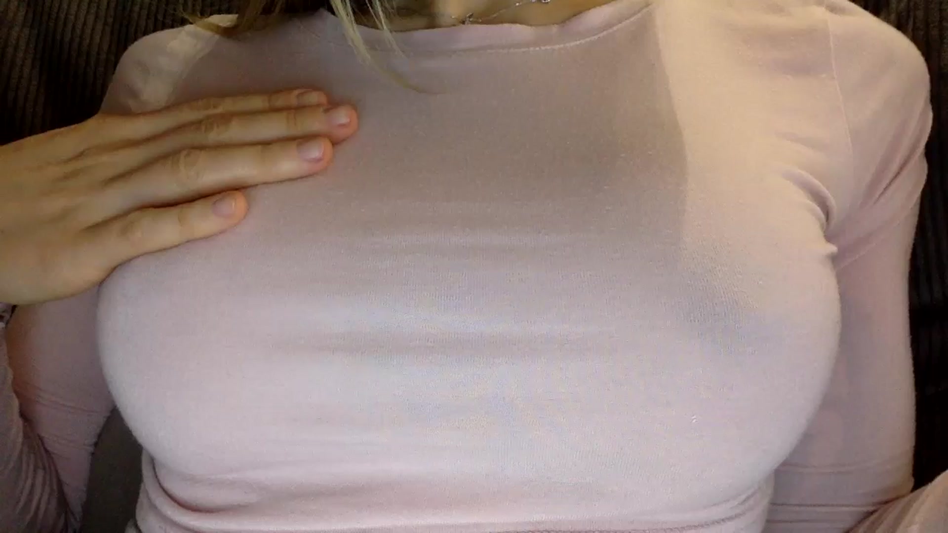 Gallery image thumbnail from EgoisticKitty's myfreecams stream on, 12/22/2024, 12:42 image 19 of 20