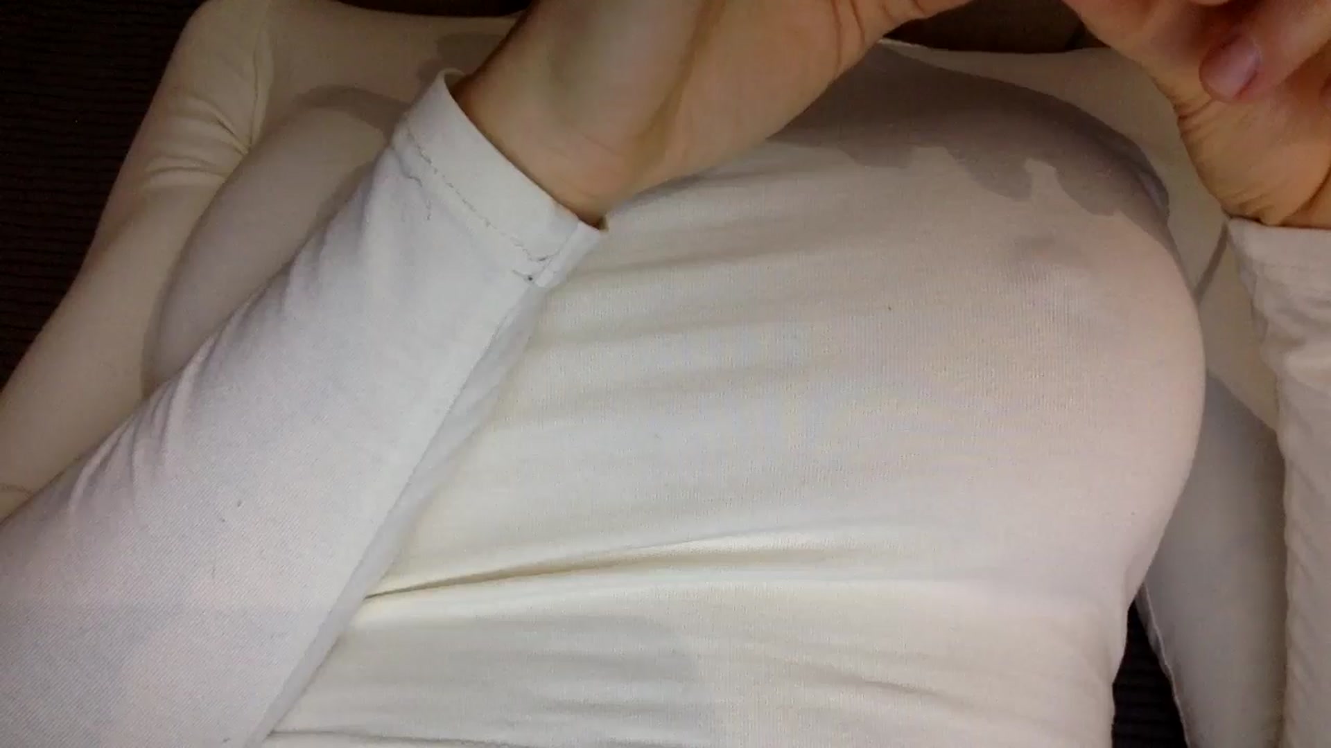 Gallery image thumbnail from EgoisticKitty's myfreecams stream on, 12/23/2024, 09:53 image 16 of 20