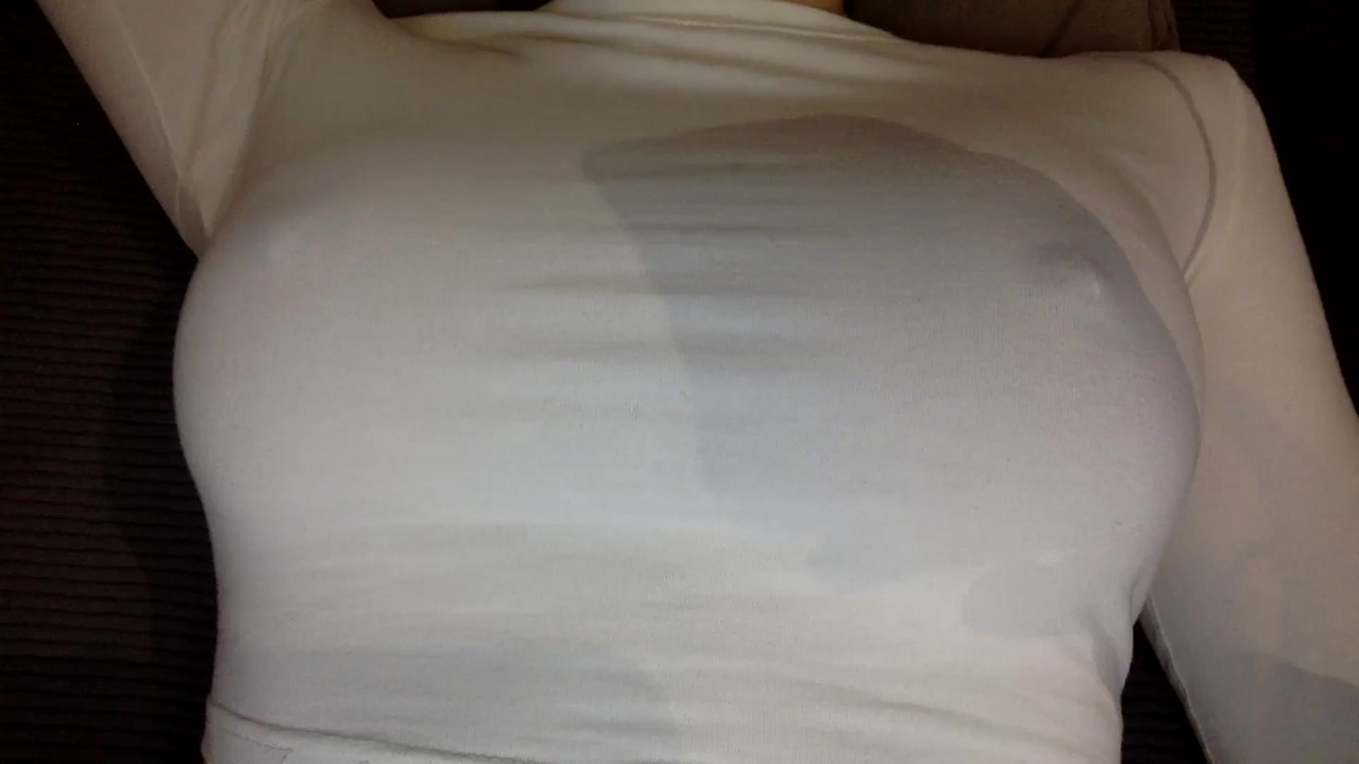 Gallery image thumbnail from EgoisticKitty's myfreecams stream on, 12/23/2024, 09:53 image 14 of 20