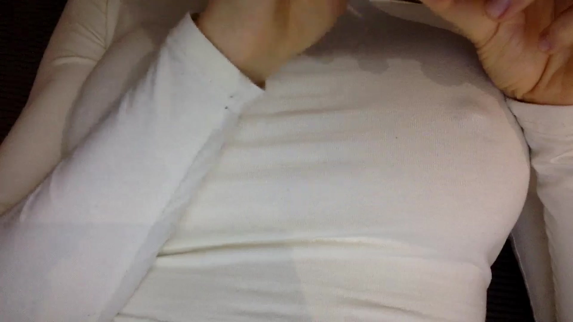Gallery image thumbnail from EgoisticKitty's myfreecams stream on, 12/23/2024, 10:21 image 18 of 20