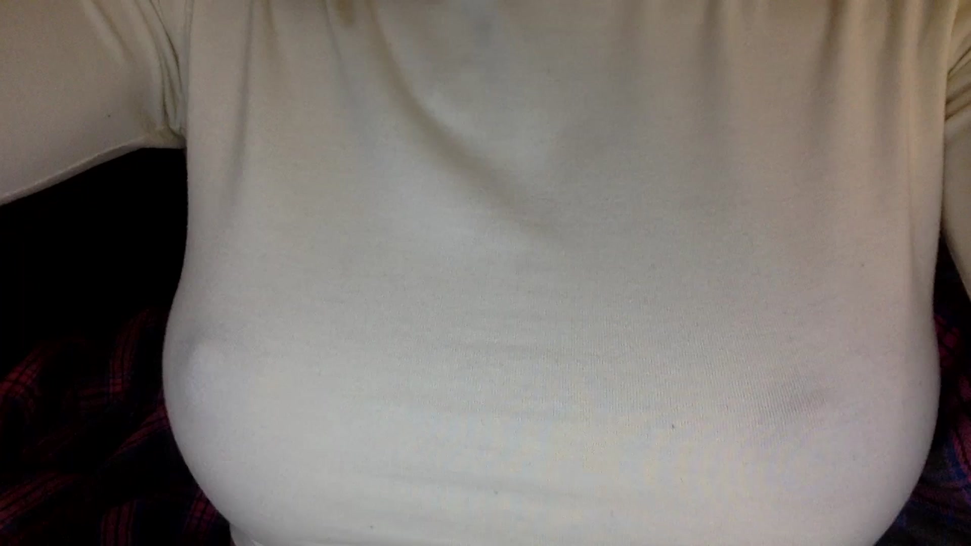 Gallery image thumbnail from EgoisticKitty's myfreecams stream on, 12/23/2024, 11:04 image 17 of 20