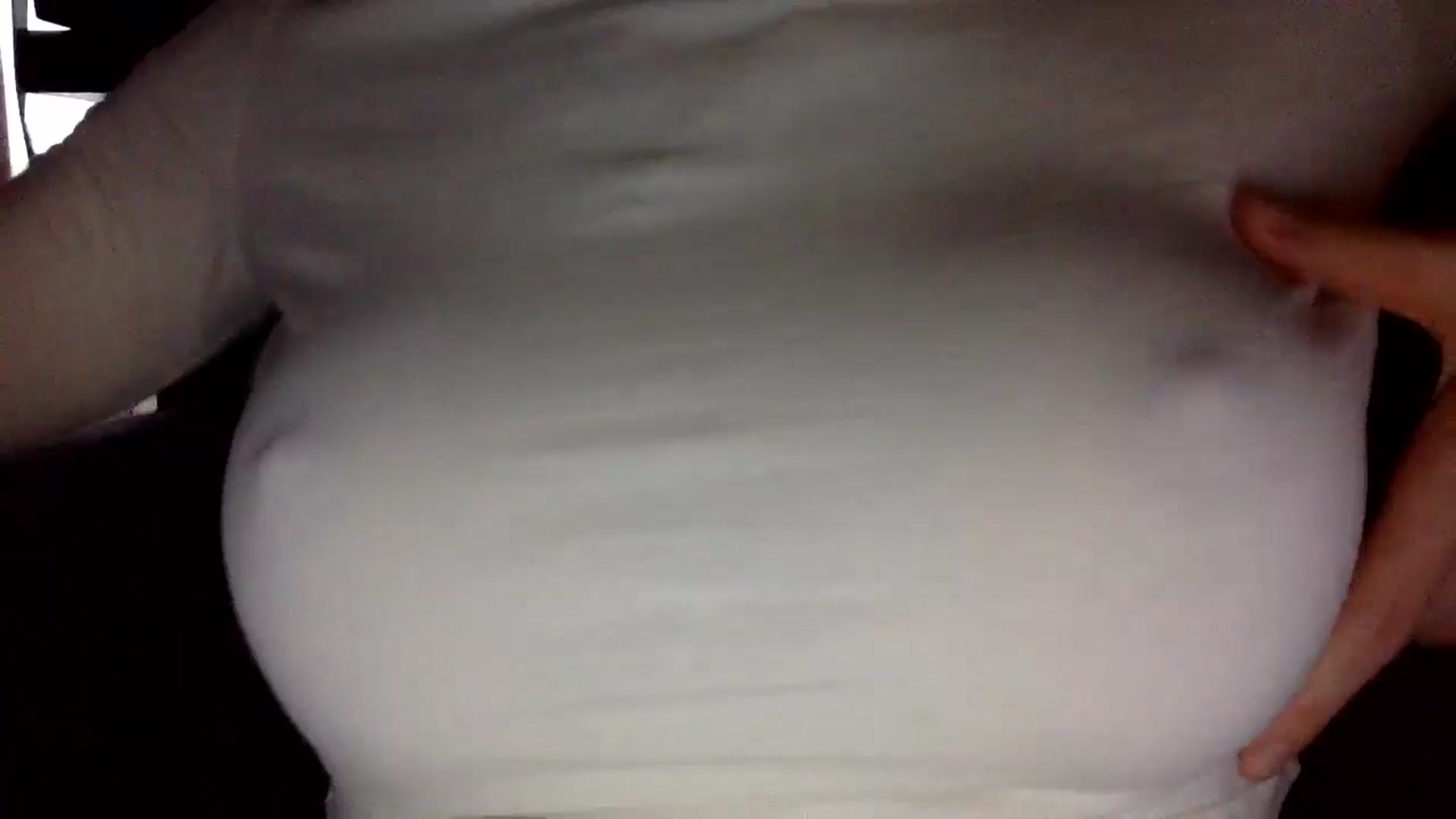 Gallery image thumbnail from EgoisticKitty's myfreecams stream on, 12/24/2024, 08:42 image 17 of 20