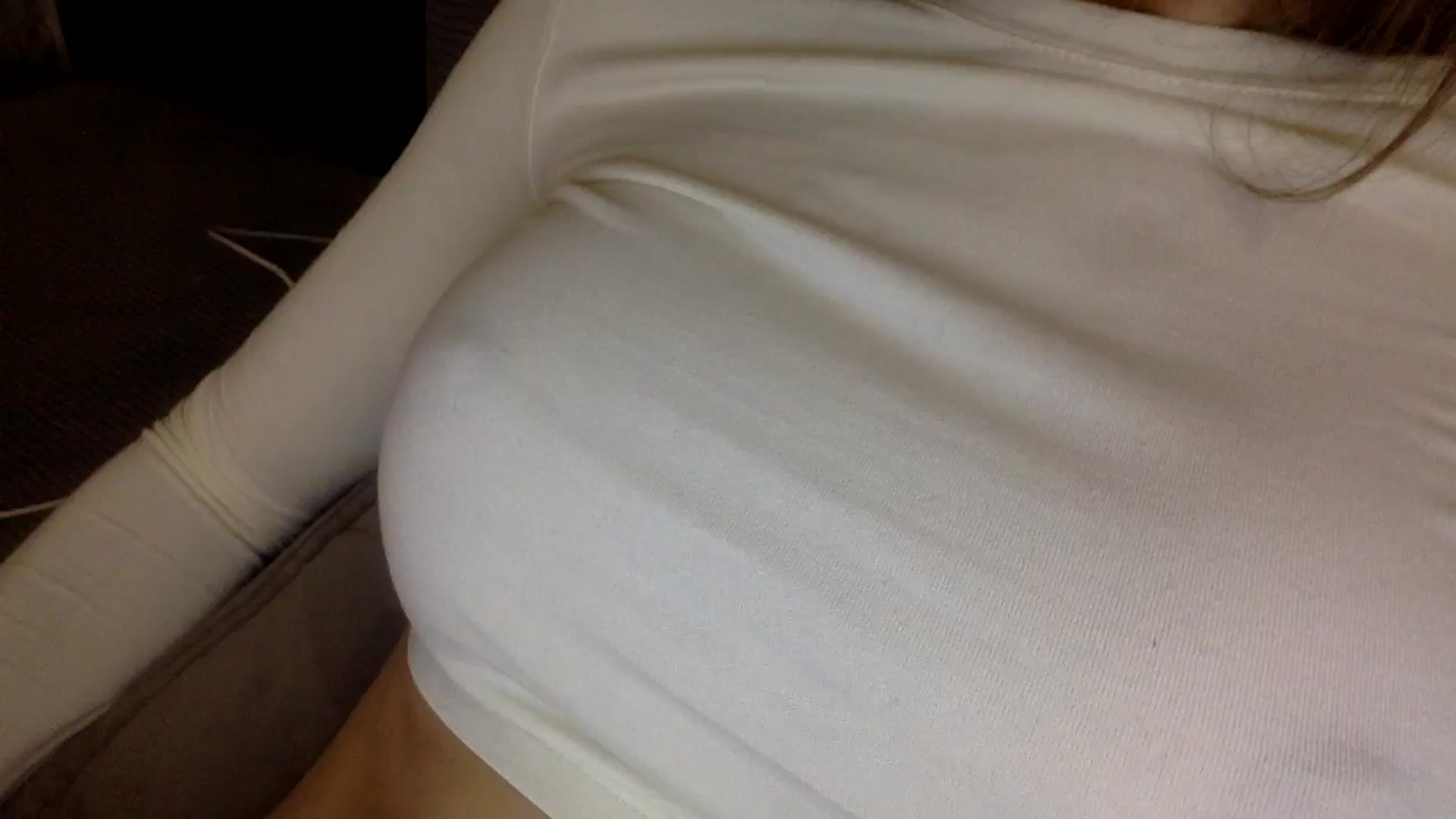 Gallery image thumbnail from EgoisticKitty's myfreecams stream on, 12/24/2024, 10:41 image 11 of 20
