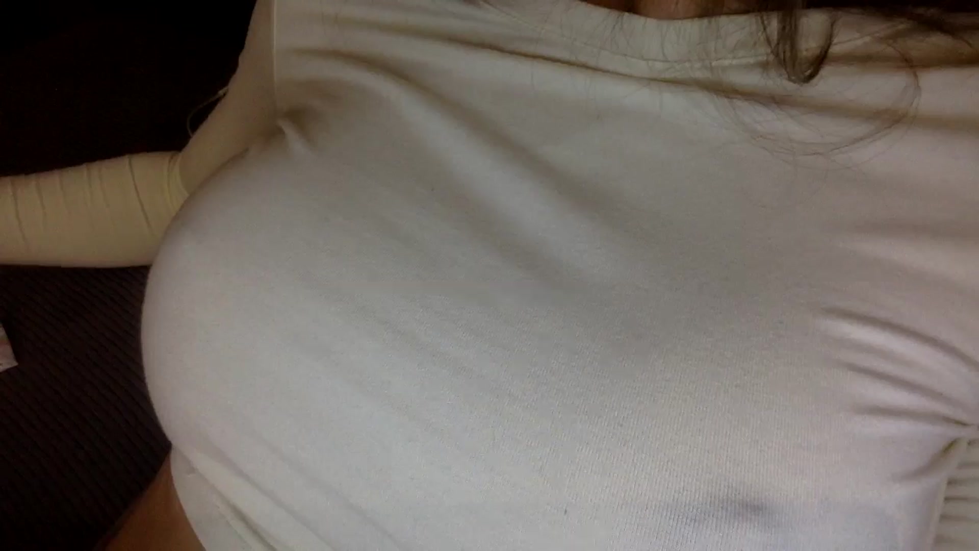 Gallery image thumbnail from EgoisticKitty's myfreecams stream on, 12/24/2024, 10:59 image 5 of 20