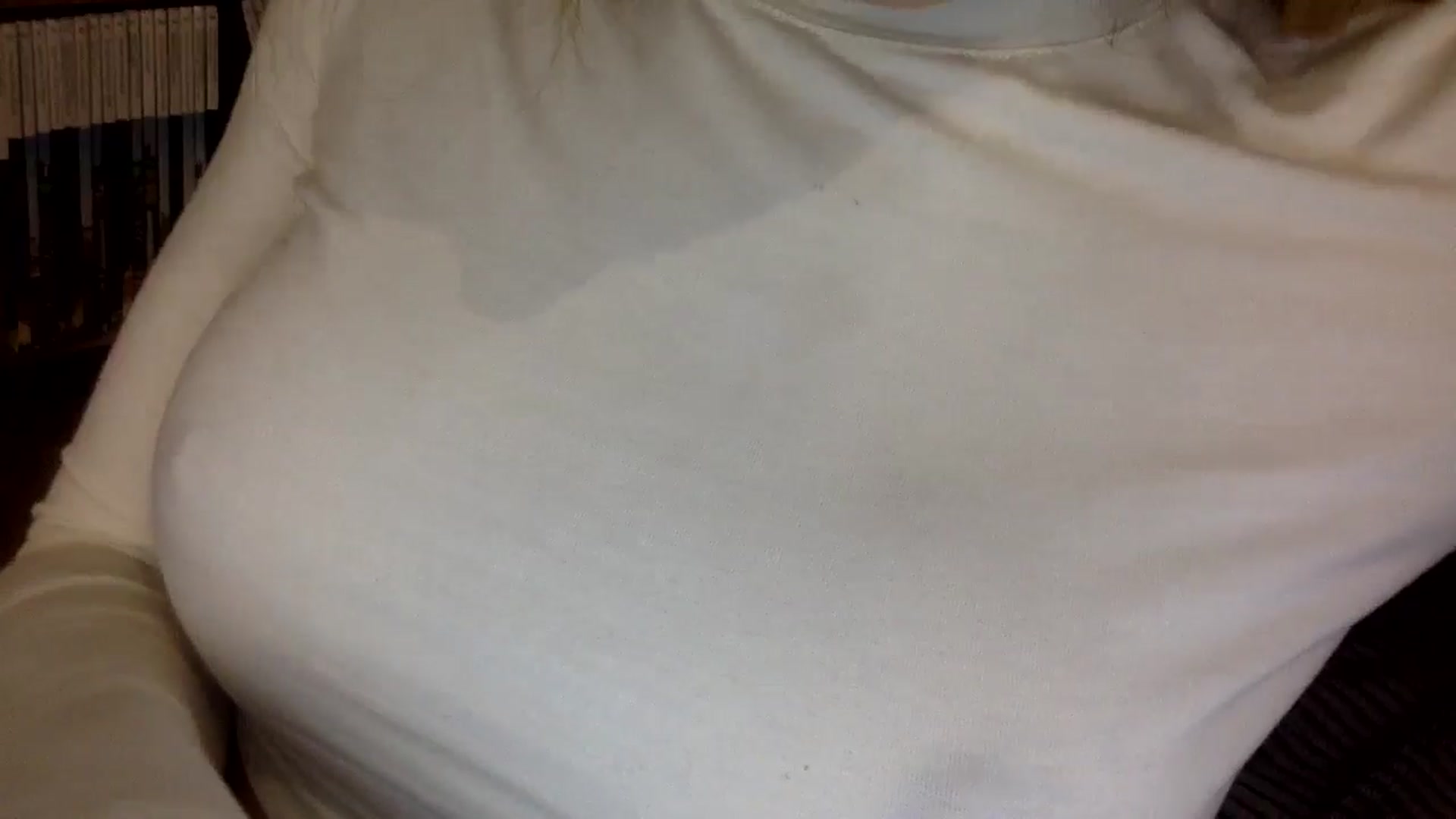 Gallery image thumbnail from EgoisticKitty's myfreecams stream on, 12/24/2024, 12:42 image 15 of 20