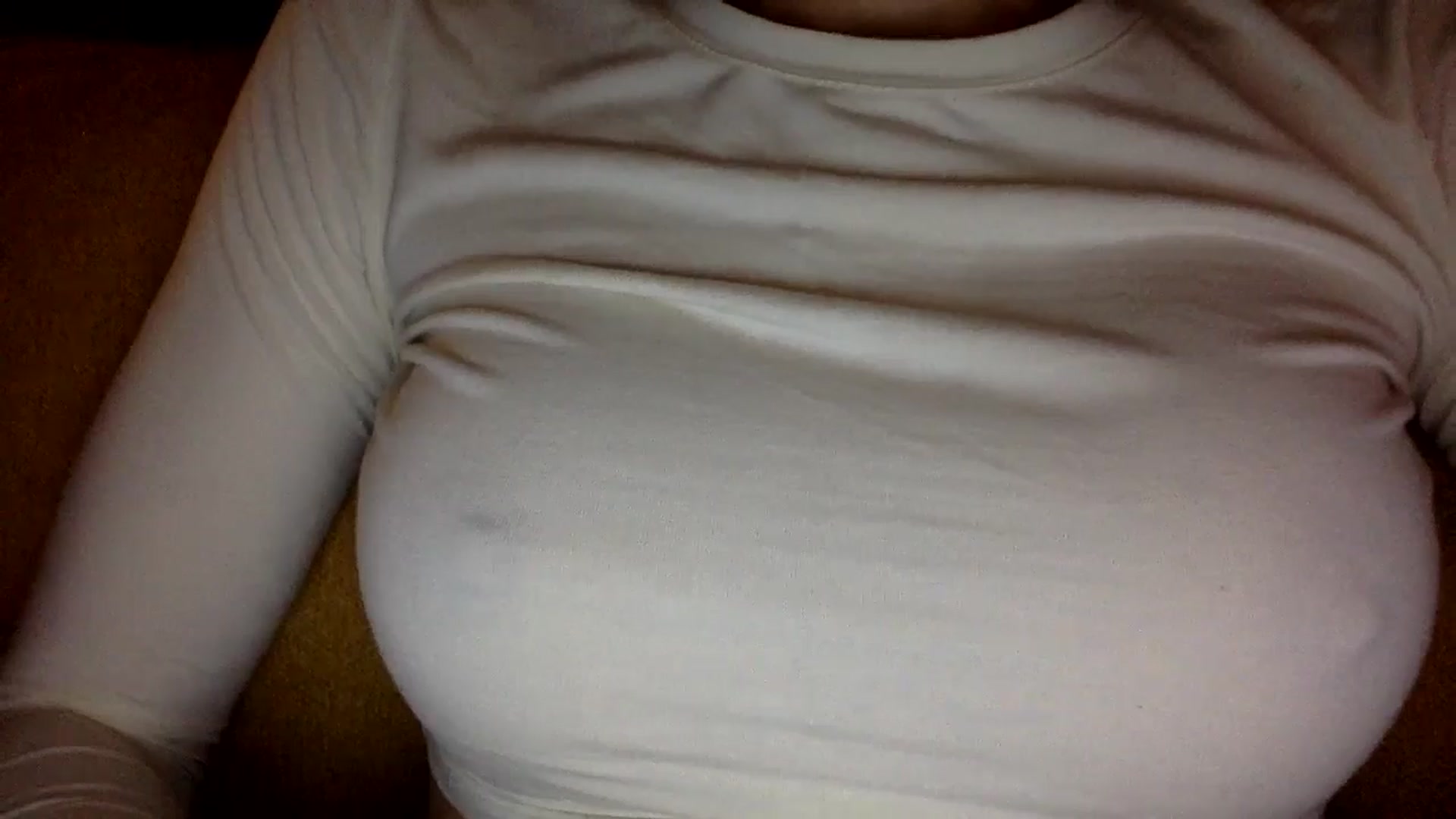Gallery image thumbnail from EgoisticKitty's myfreecams stream on, 12/26/2024, 15:51 image 17 of 20