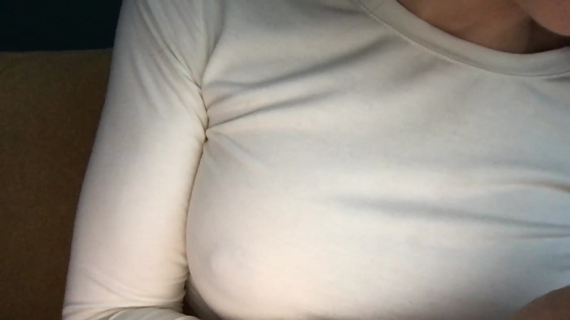 Gallery image thumbnail from EgoisticKitty's myfreecams stream on, 01/07/2025, 12:27 image 1 of 20
