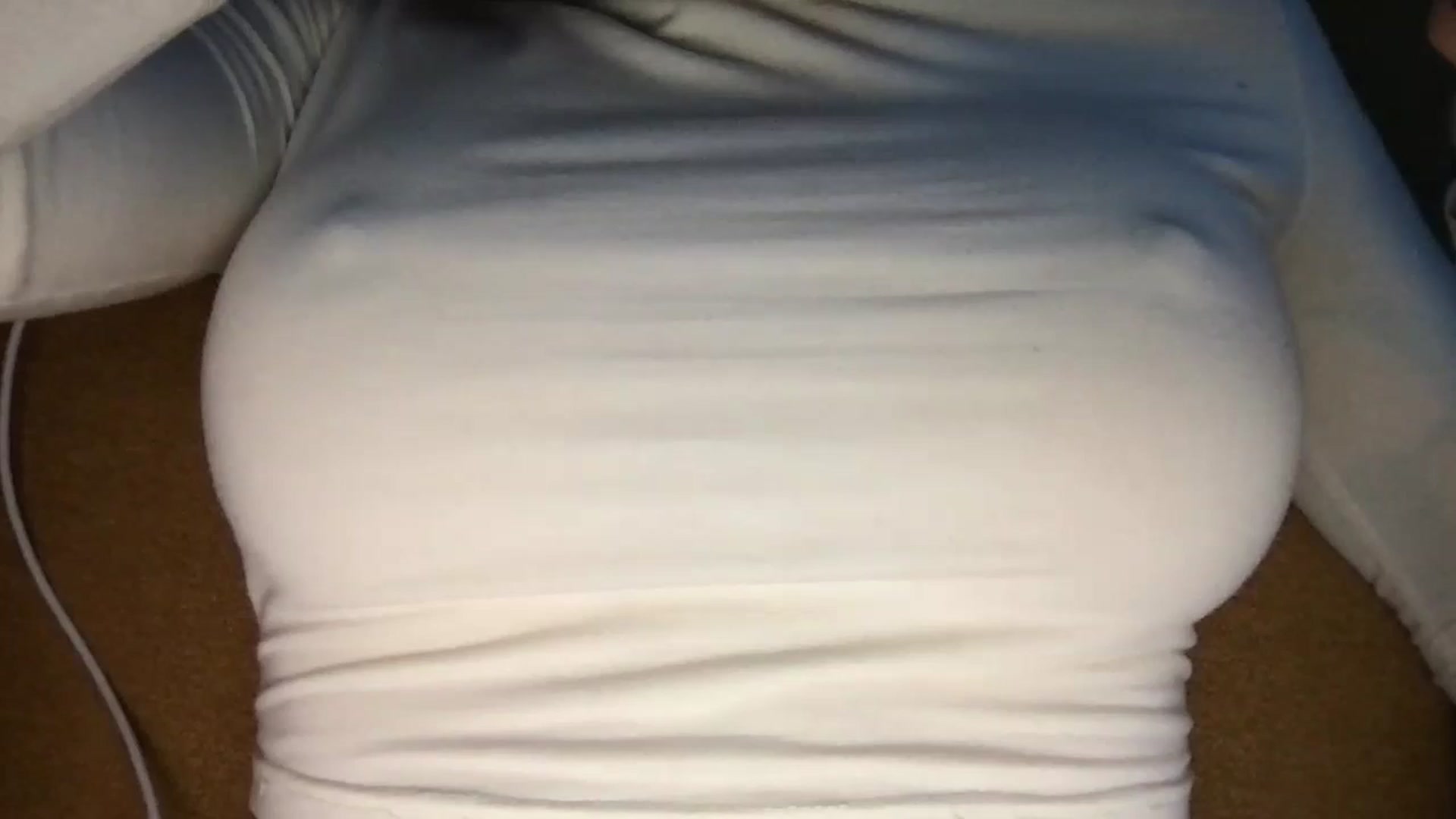 Gallery image thumbnail from EgoisticKitty's myfreecams stream on, 01/07/2025, 13:26 image 5 of 20