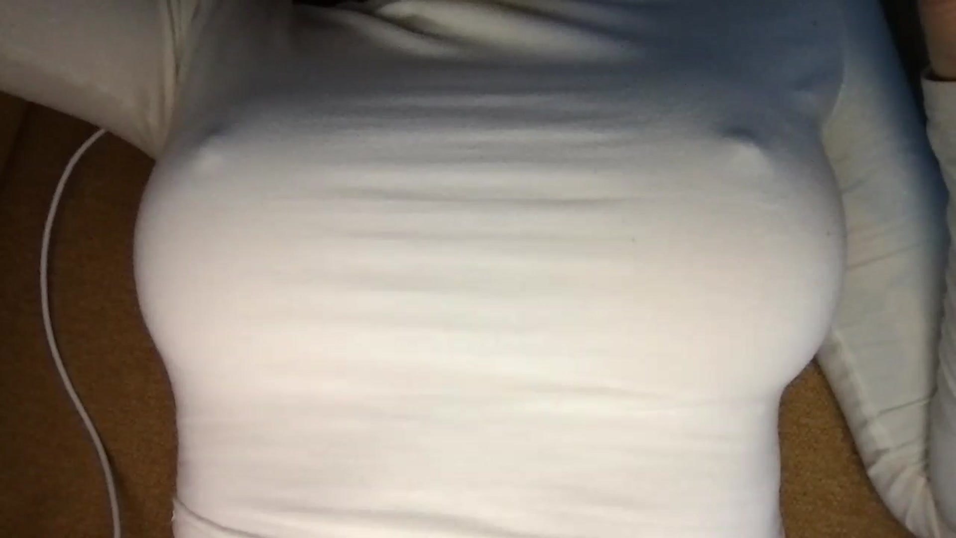 Gallery image thumbnail from EgoisticKitty's myfreecams stream on, 01/07/2025, 13:26 image 13 of 20