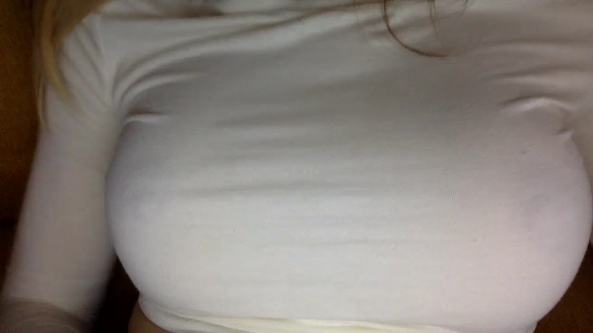 Gallery image thumbnail from EgoisticKitty's myfreecams stream on, 02/01/2025, 13:27 image 18 of 20