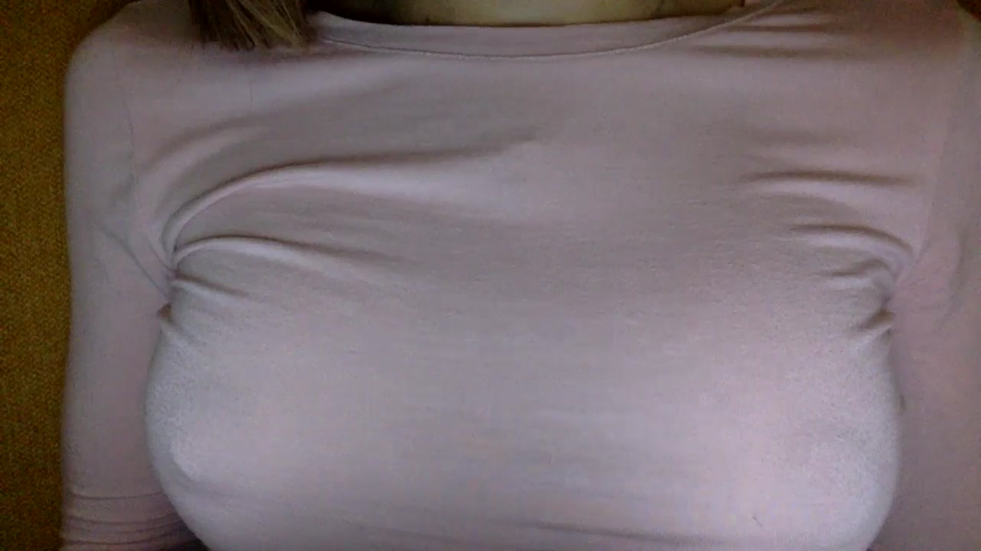 Gallery image thumbnail from EgoisticKitty's myfreecams stream on, 02/06/2025, 16:15 image 6 of 20