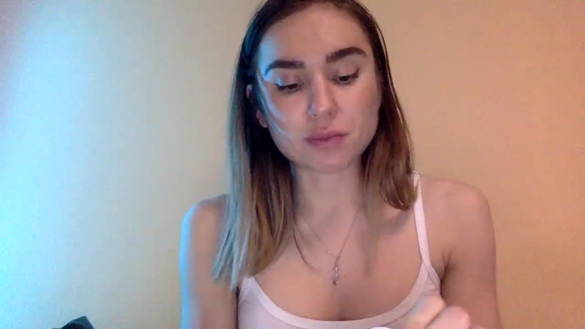 Gallery image thumbnail from EgoisticPuss's myfreecams stream on, 12/26/2022, 19:45 image 2 of 20