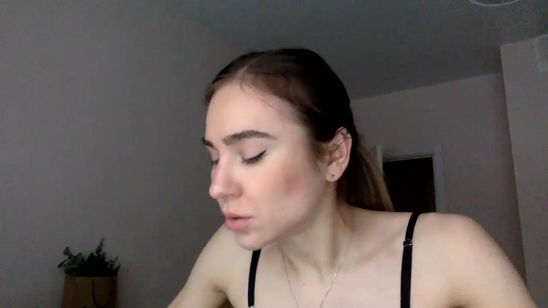 Gallery image thumbnail from EgoisticPuss's myfreecams stream on, 12/29/2022, 13:28 image 5 of 20