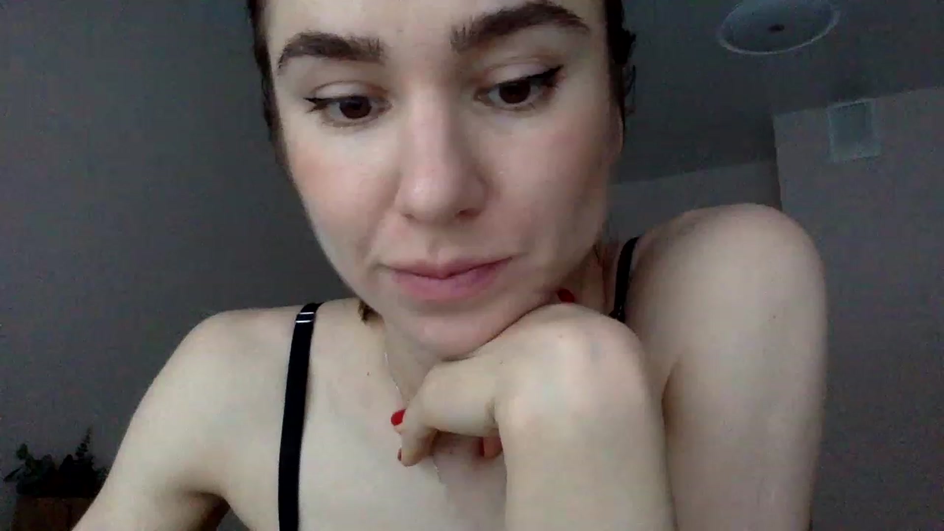 Gallery image thumbnail from EgoisticPuss's myfreecams stream on, 12/29/2022, 13:28 image 11 of 20