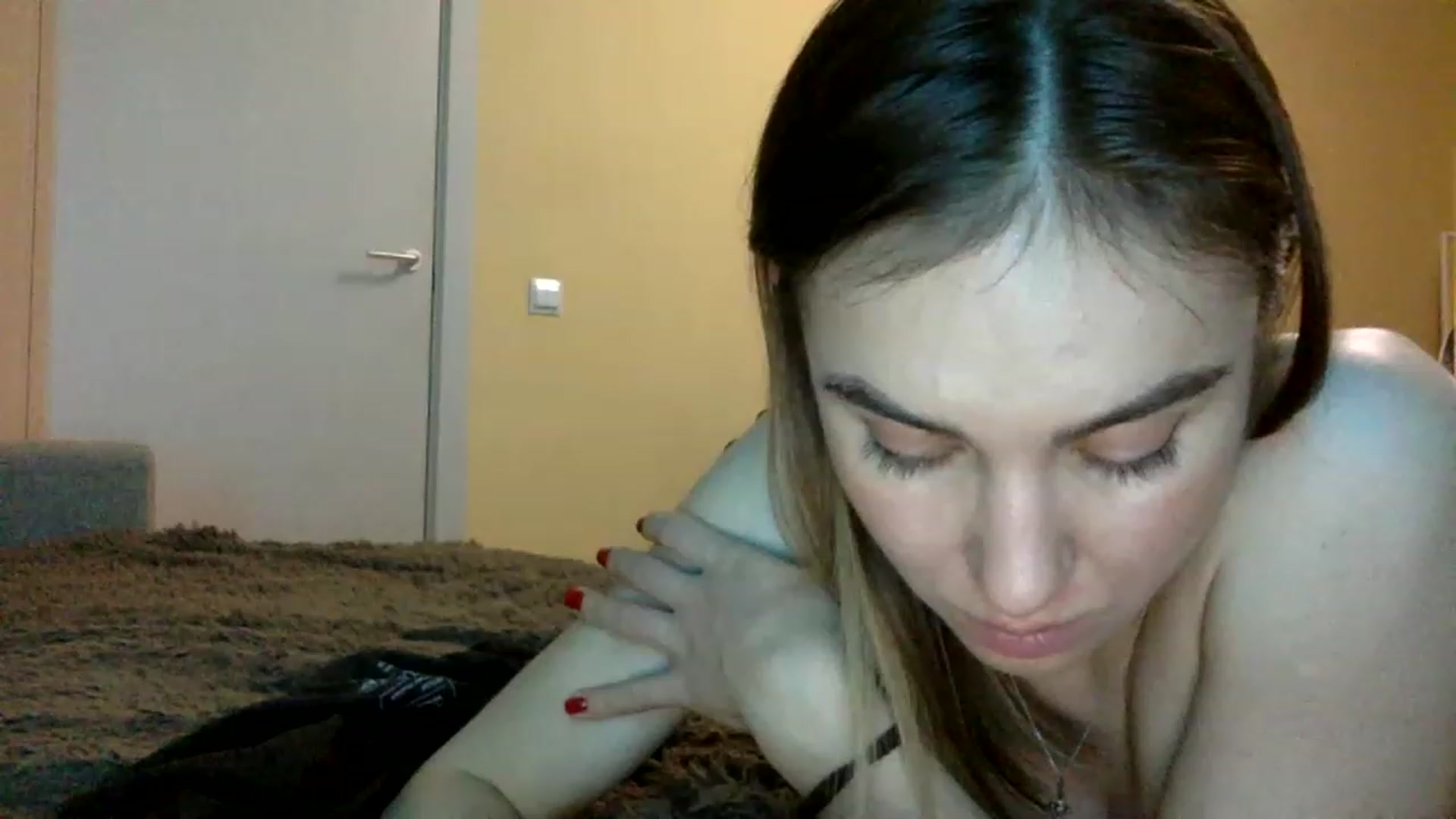 Gallery image thumbnail from EgoisticPuss's myfreecams stream on, 12/30/2022, 14:01 image 12 of 20