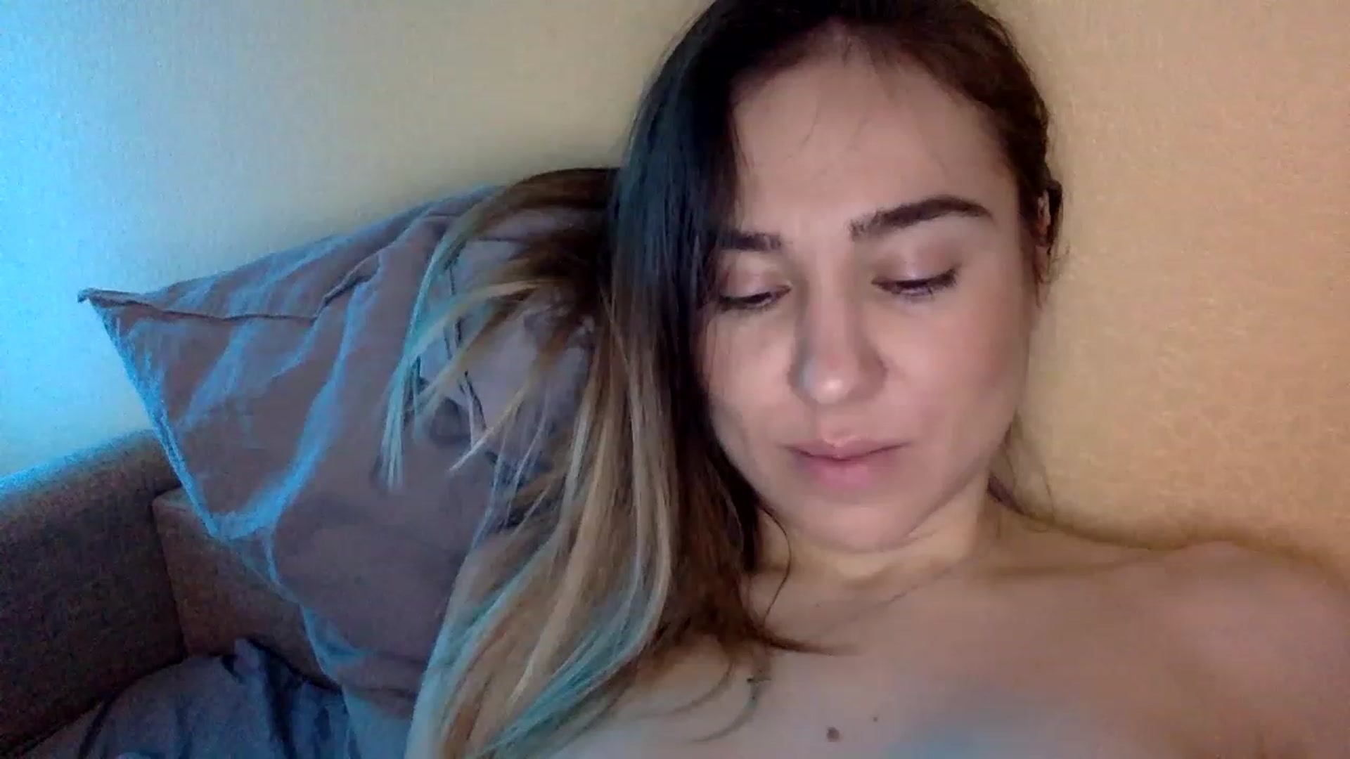 Gallery image thumbnail from EgoisticPuss's myfreecams stream on, 12/31/2022, 13:39 image 4 of 20
