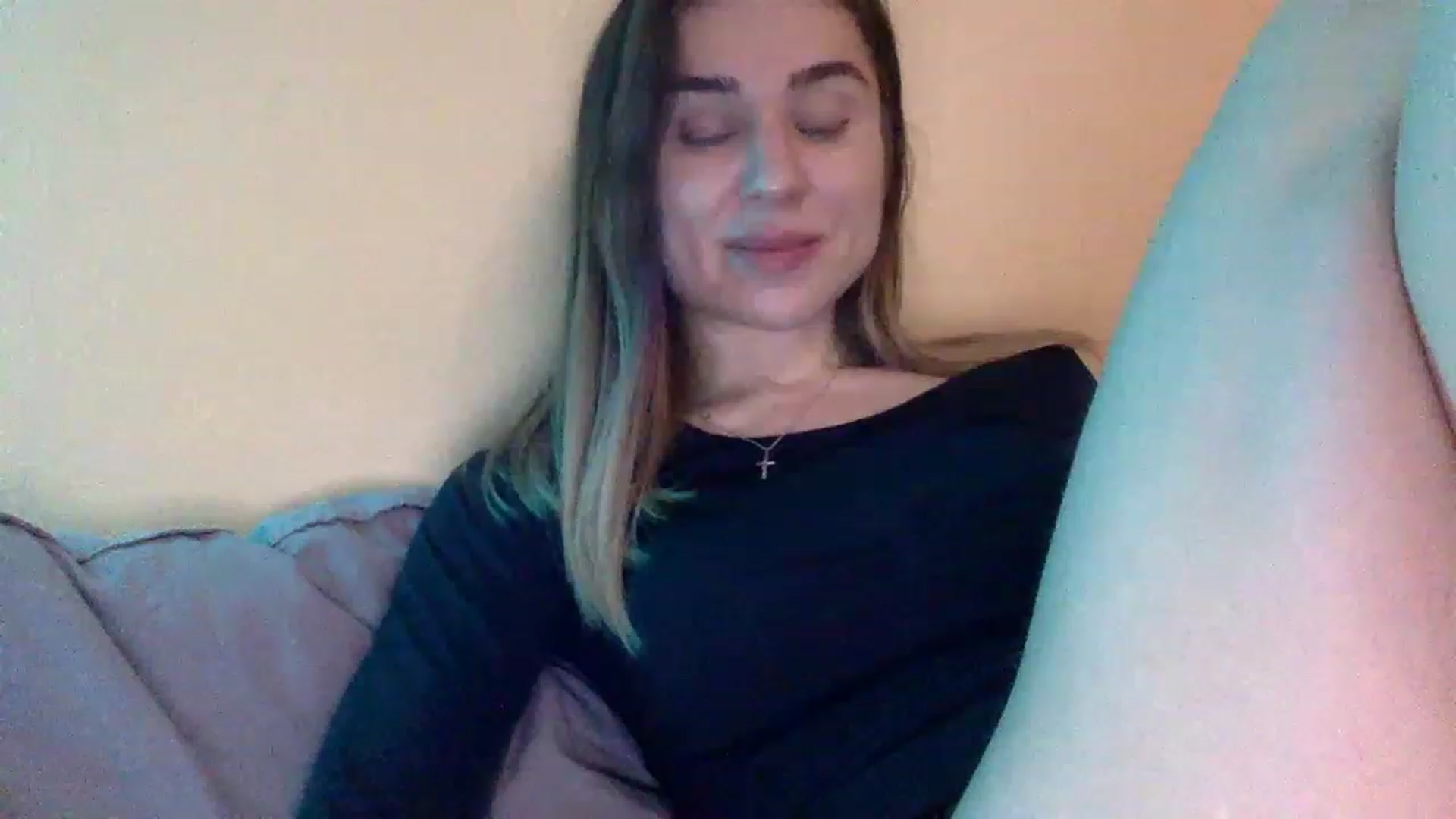 Gallery image thumbnail from EgoisticPuss's myfreecams stream on, 01/16/2023, 14:34 image 3 of 20