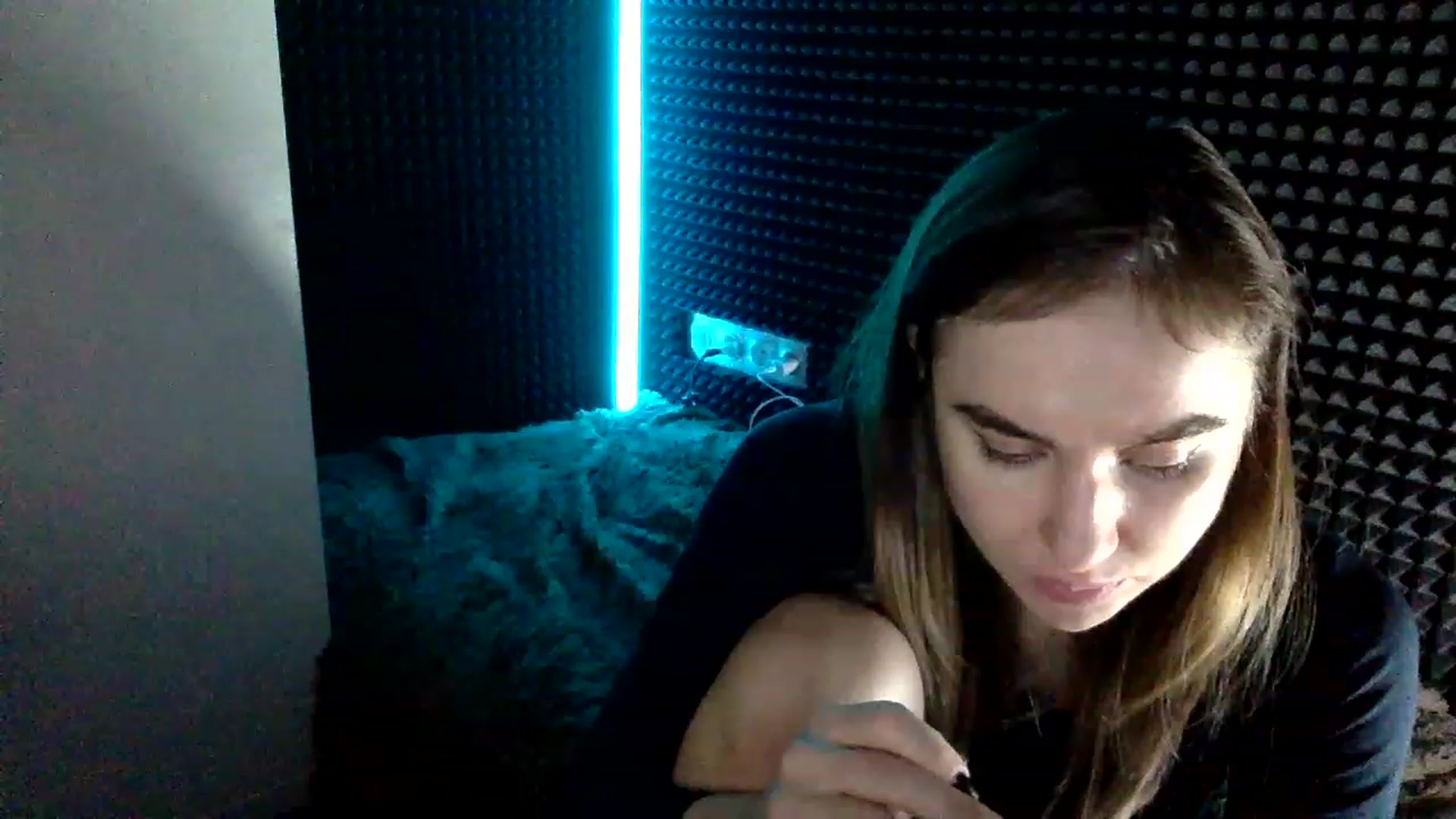 Gallery image thumbnail from EgoisticPuss's myfreecams stream on, 02/05/2023, 10:49 image 6 of 20