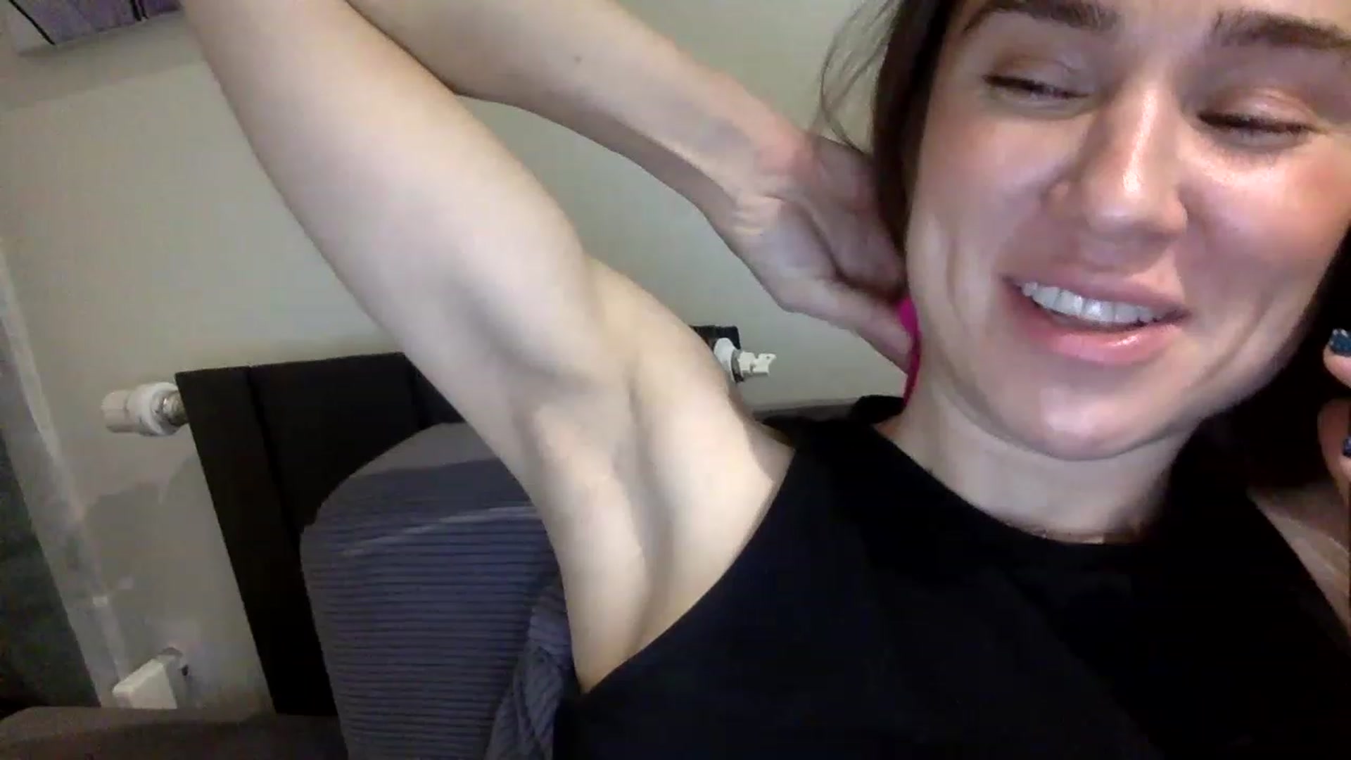 Gallery image thumbnail from EgoisticPuss's myfreecams stream on, 03/08/2023, 17:51 image 5 of 20