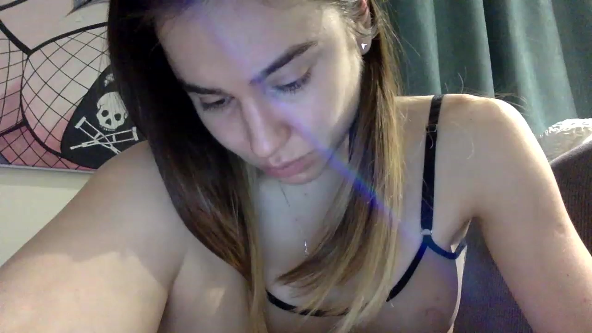 Gallery image thumbnail from EgoisticPuss's myfreecams stream on, 03/10/2023, 10:43 image 12 of 20