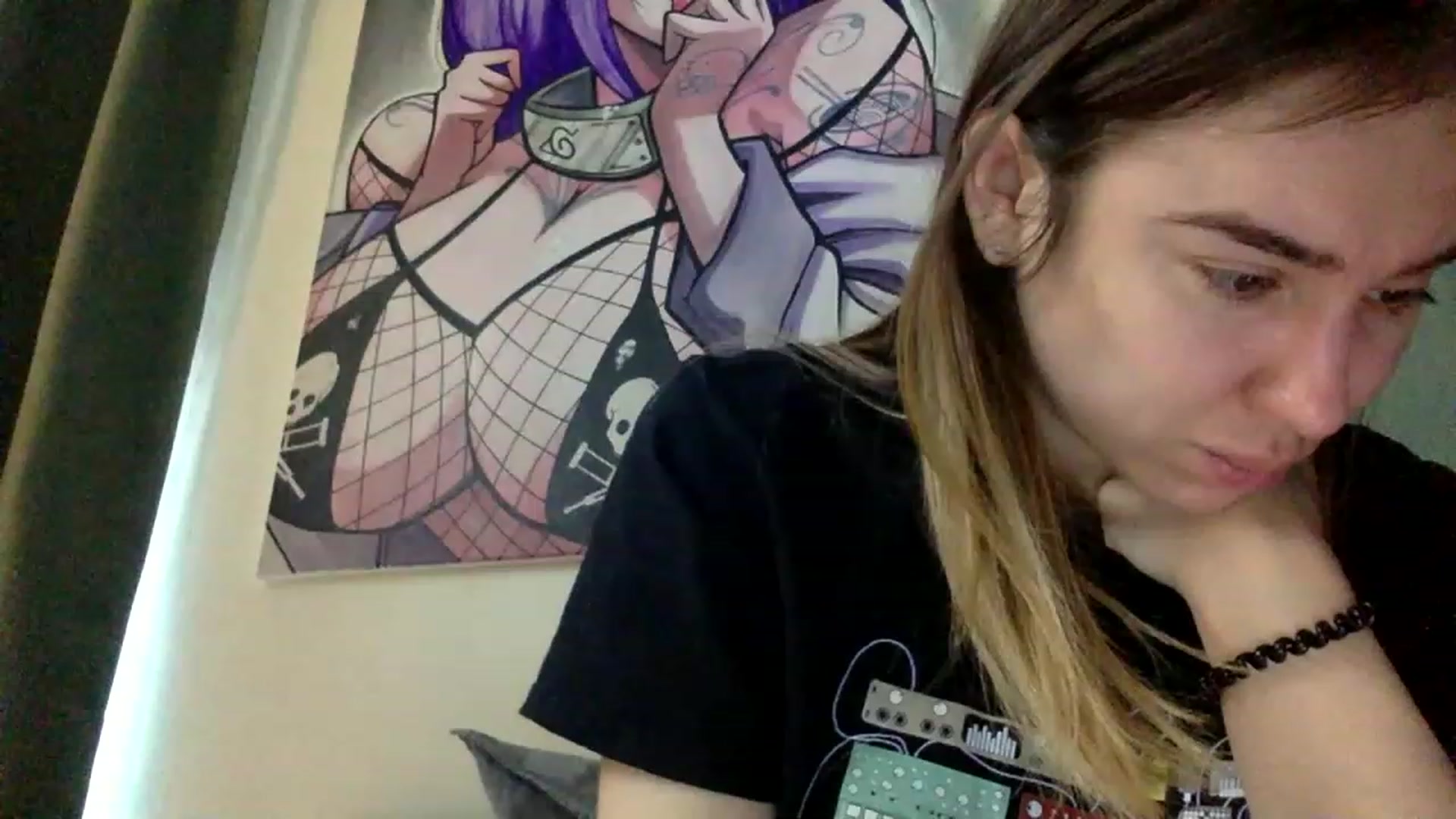 Gallery image thumbnail from EgoisticPuss's myfreecams stream on, 03/16/2023, 08:36 image 11 of 20