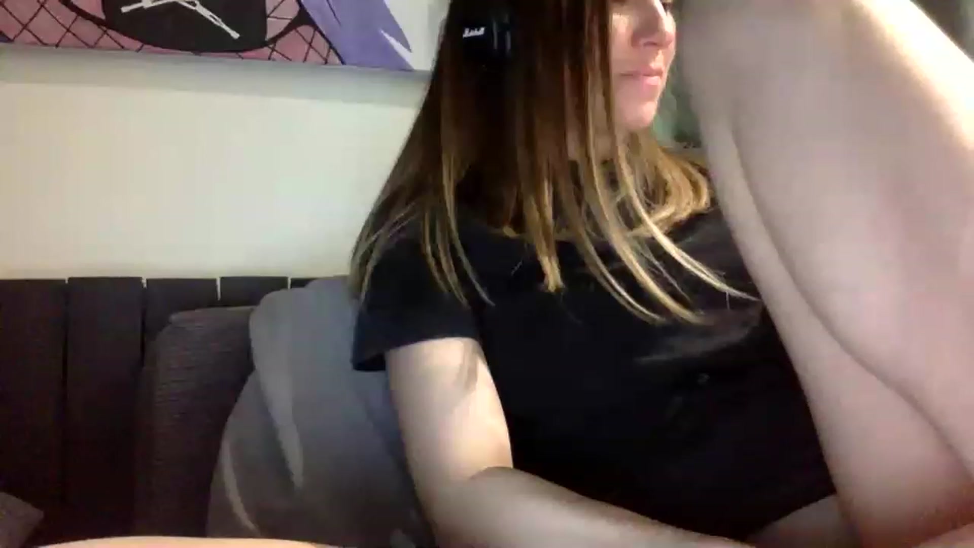 Gallery image thumbnail from EgoisticPuss's myfreecams stream on, 03/20/2023, 24:53 image 13 of 20